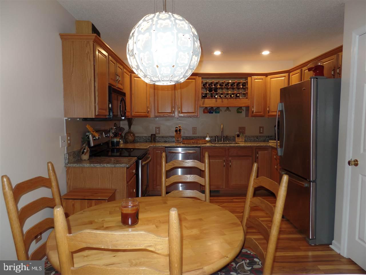 OAKWOOD - Residential