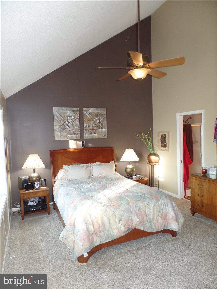 OAKWOOD - Residential