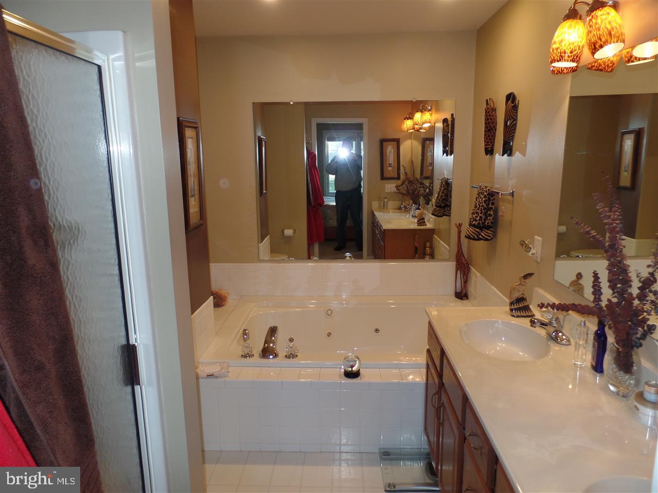 OAKWOOD - Residential