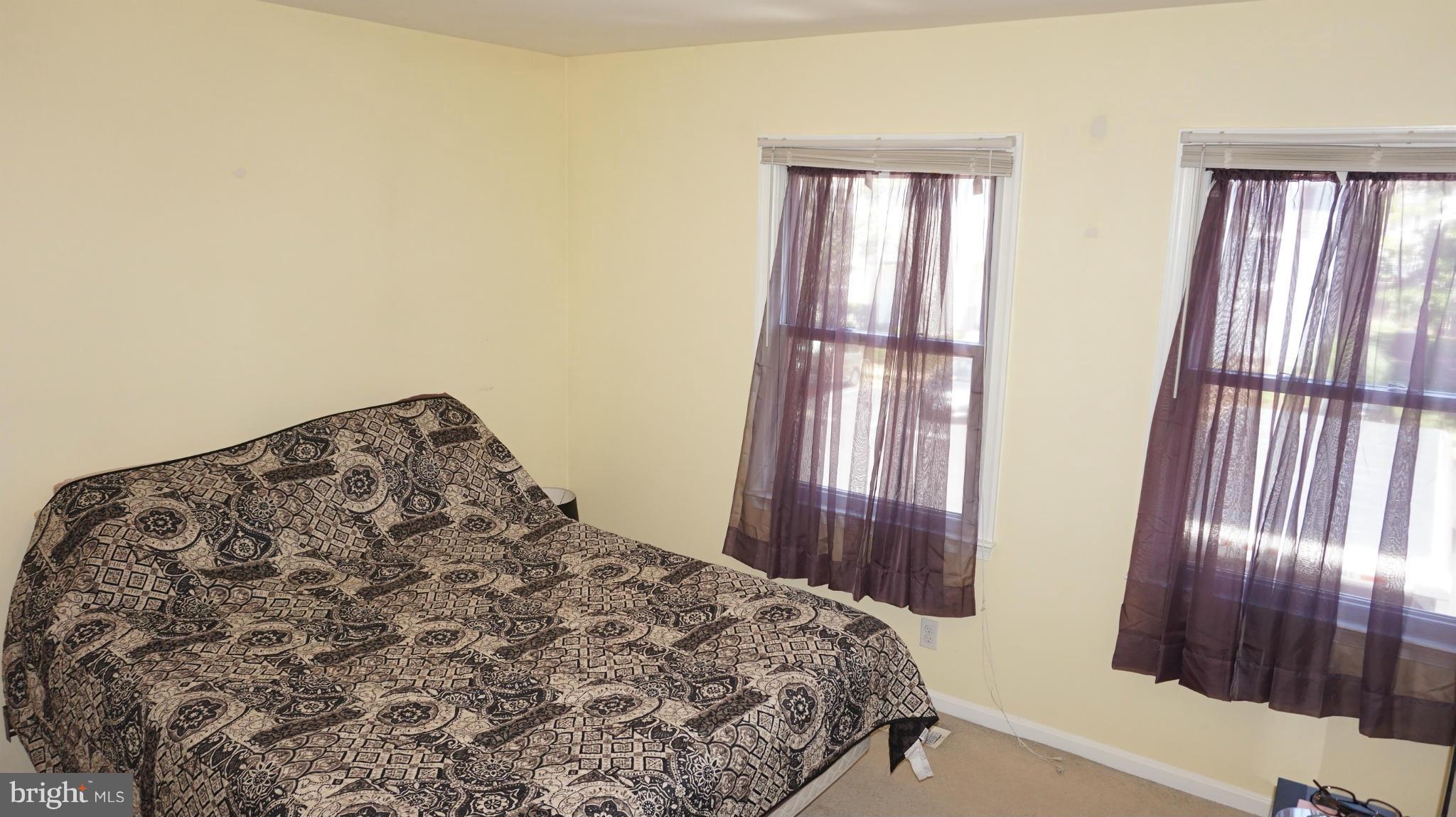 STAFFORD MEADOWS - Residential Lease