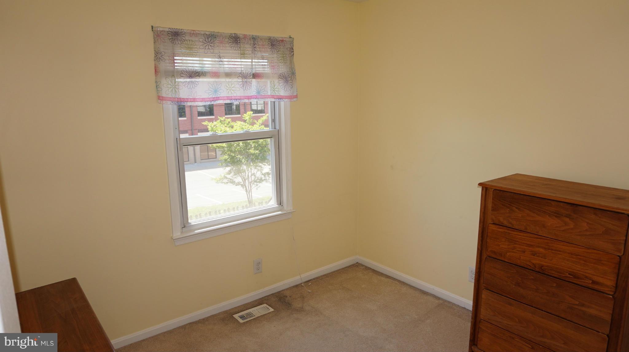 STAFFORD MEADOWS - Residential Lease