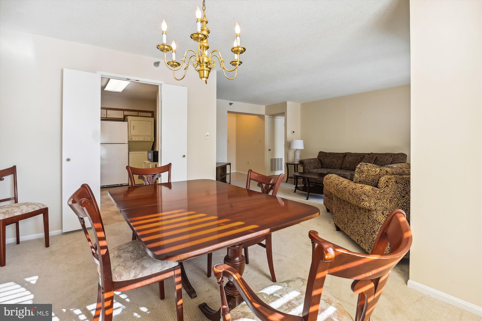 LEISURE WORLD - Residential