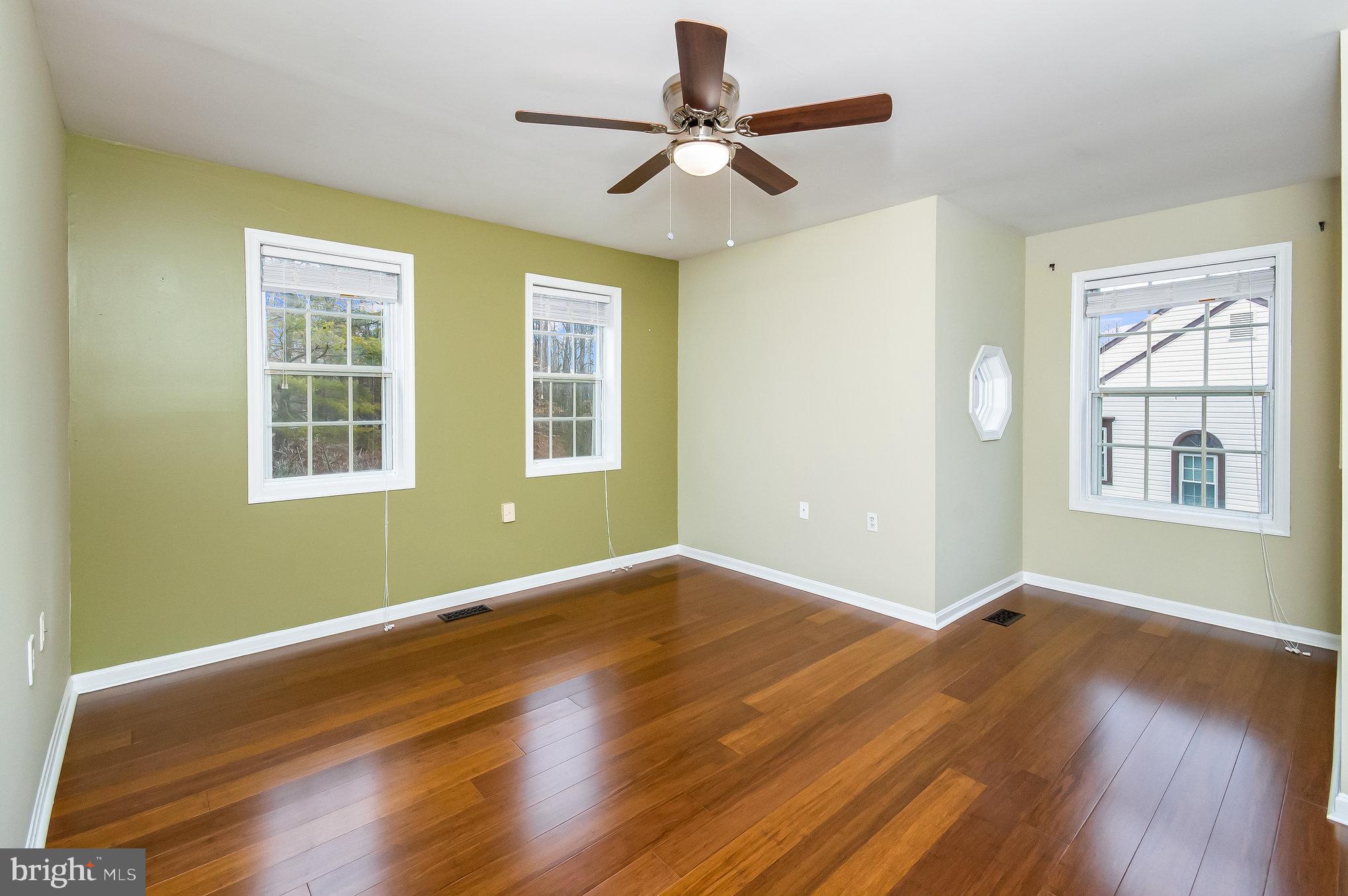 LAKE RIDGE - Residential Lease