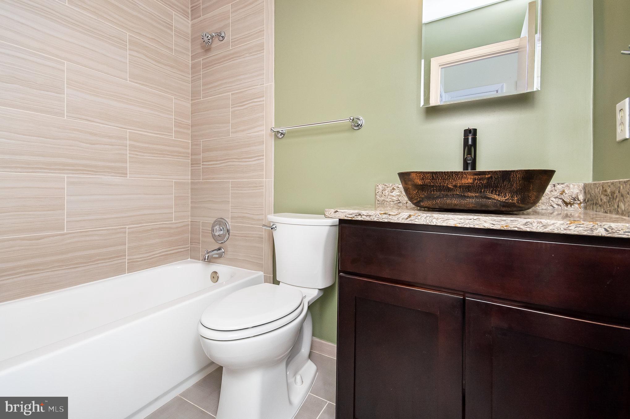 LAKE RIDGE - Residential Lease