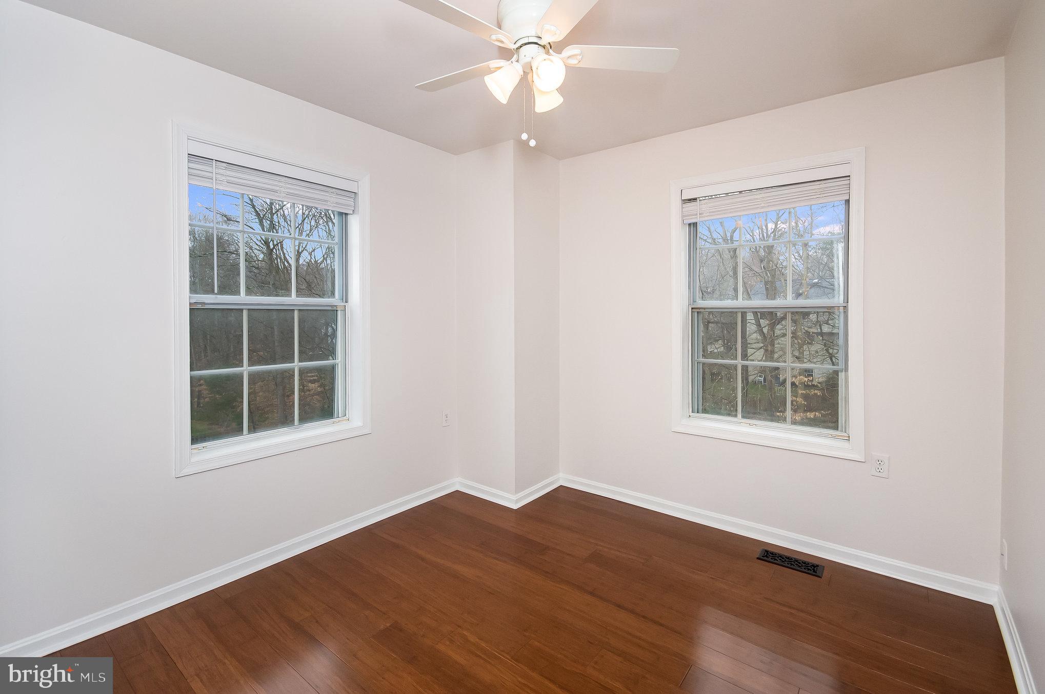 LAKE RIDGE - Residential Lease