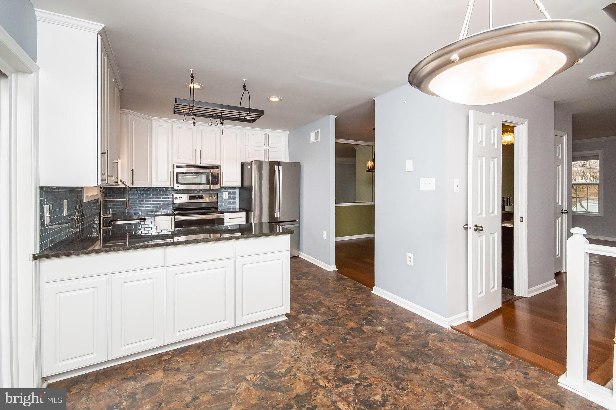 LAKE RIDGE - Residential Lease