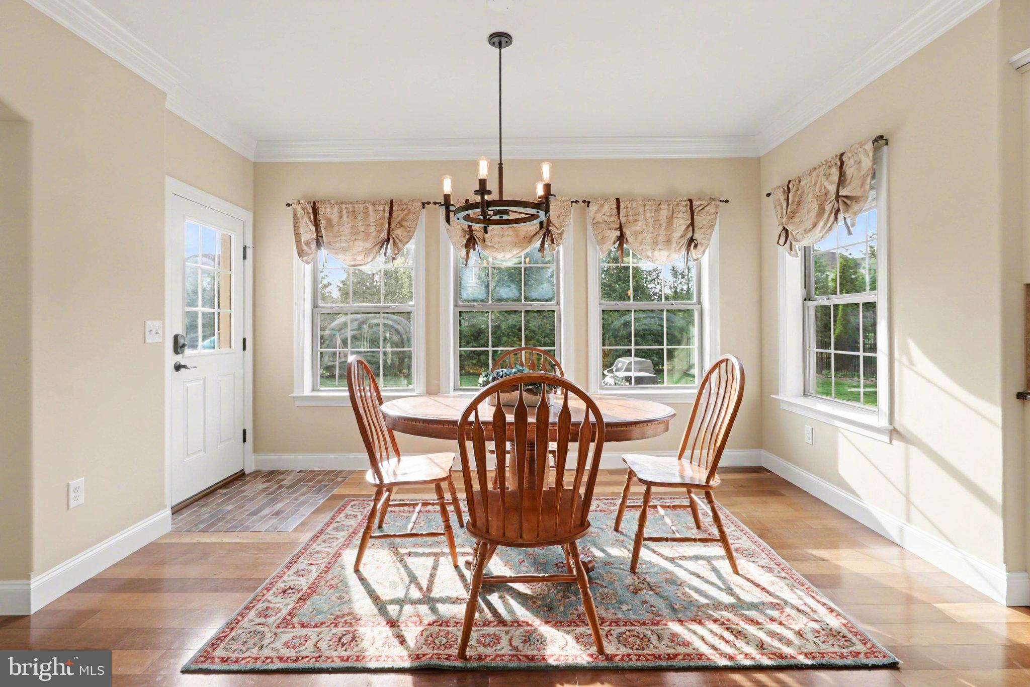 HAMPDEN SUMMIT - Residential