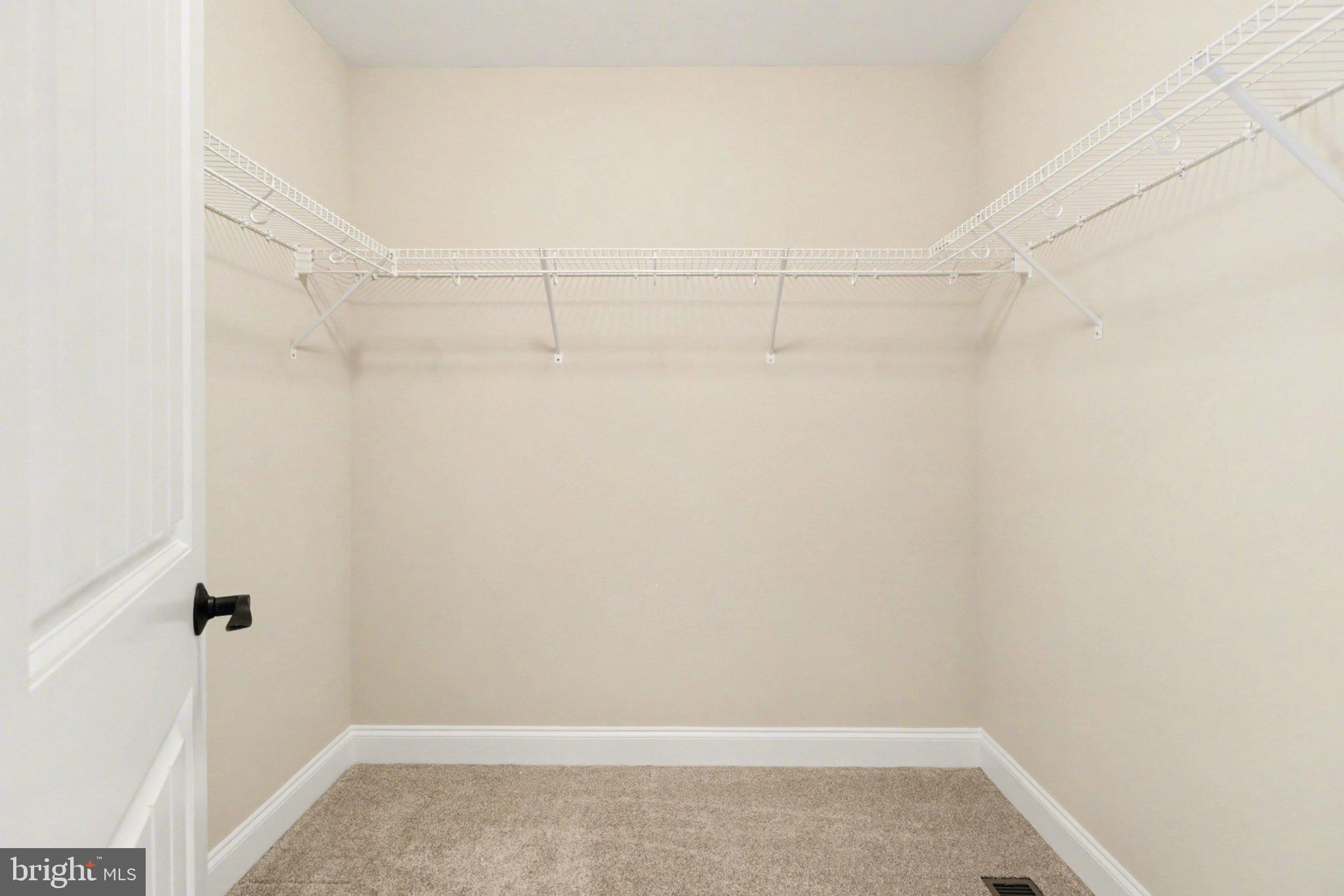 HAMPDEN SUMMIT - Residential