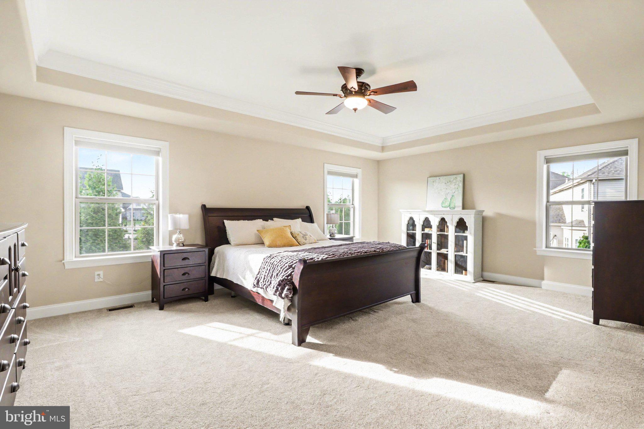 HAMPDEN SUMMIT - Residential