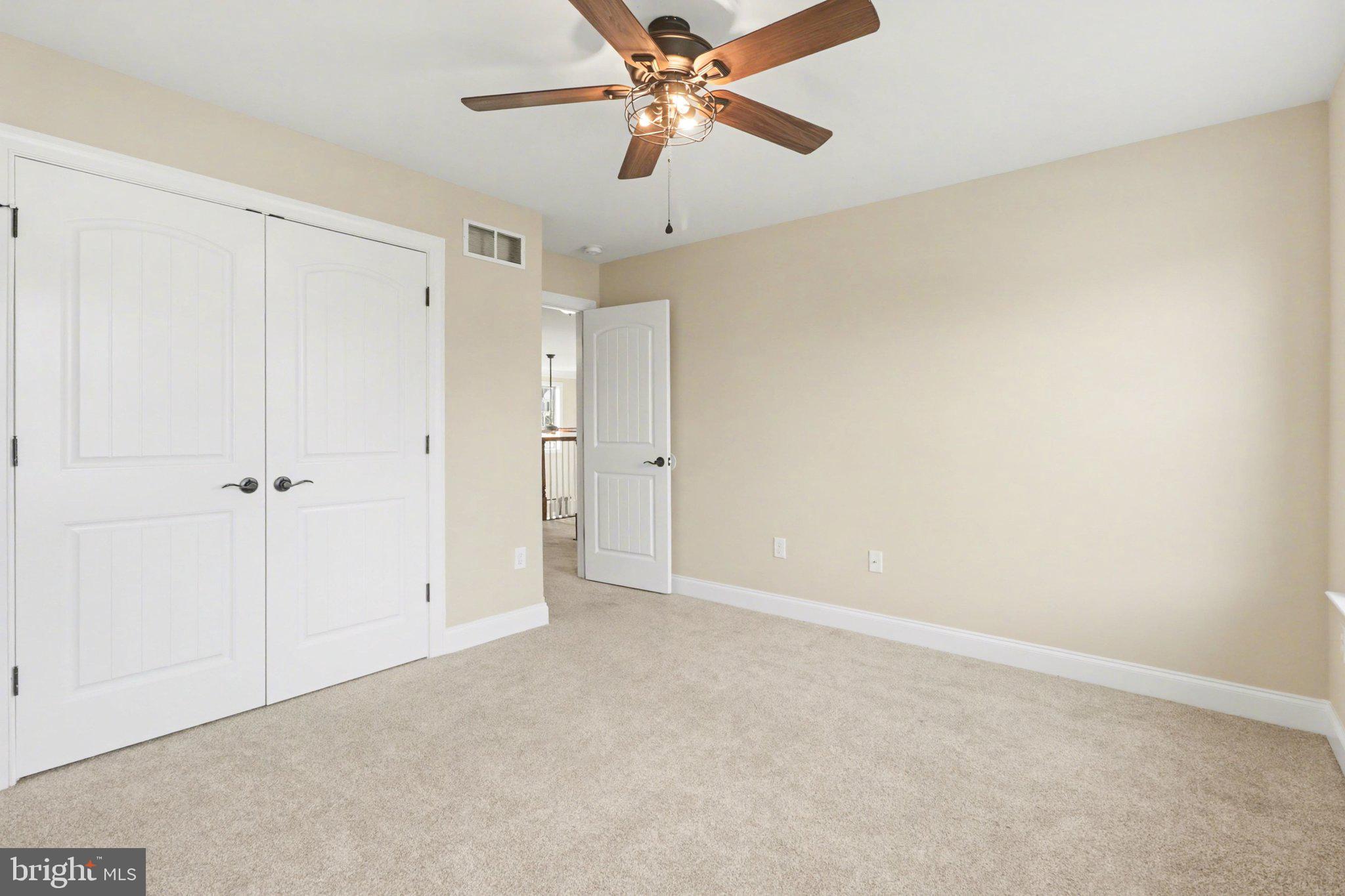 HAMPDEN SUMMIT - Residential