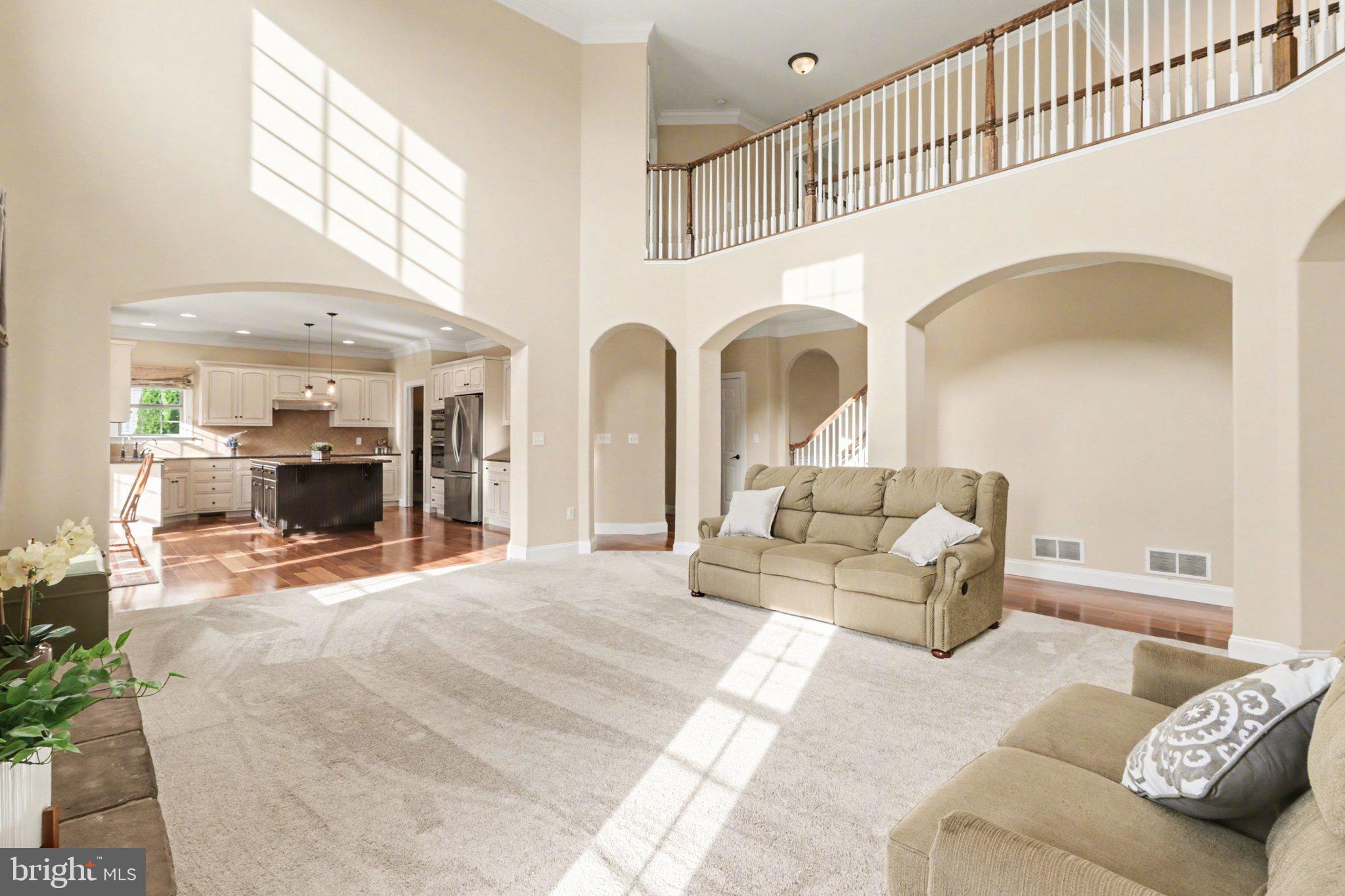 HAMPDEN SUMMIT - Residential