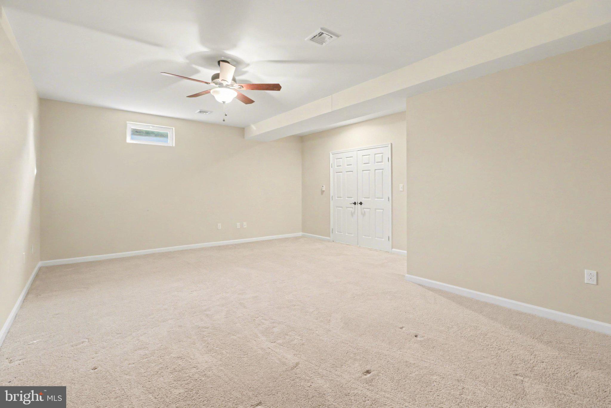 HAMPDEN SUMMIT - Residential