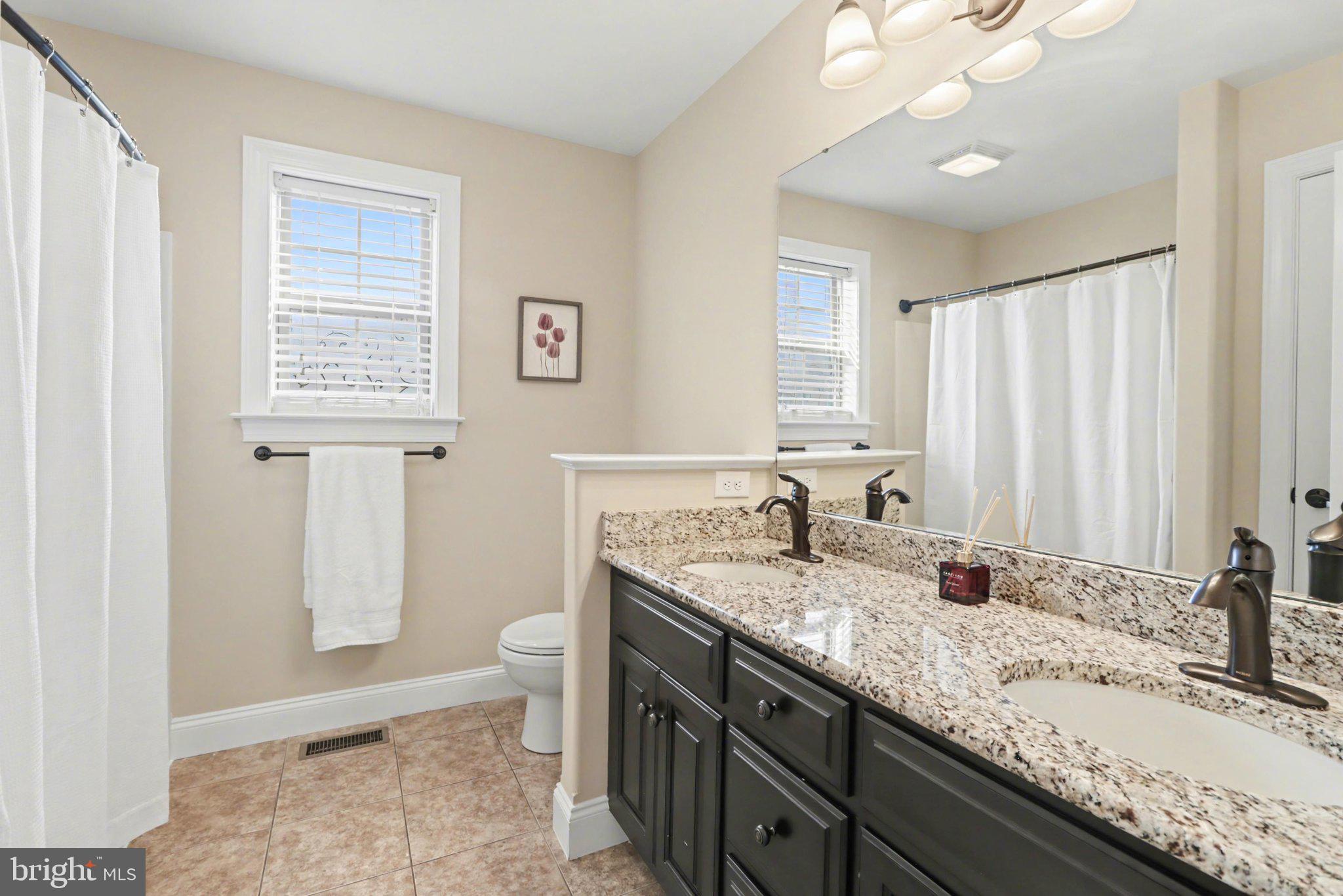 HAMPDEN SUMMIT - Residential