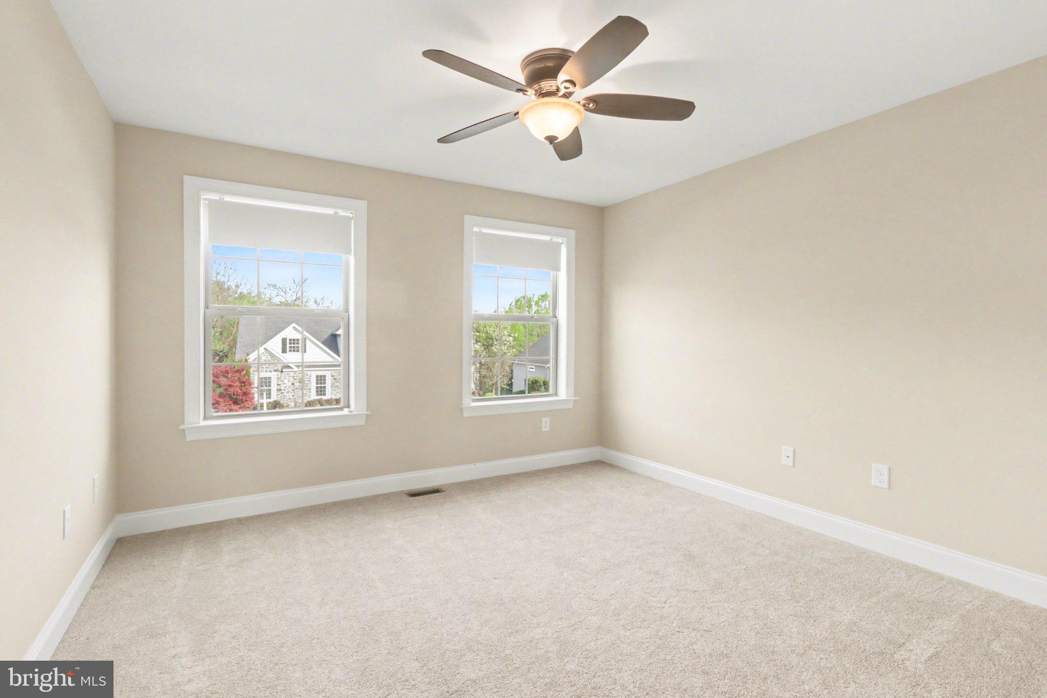 HAMPDEN SUMMIT - Residential