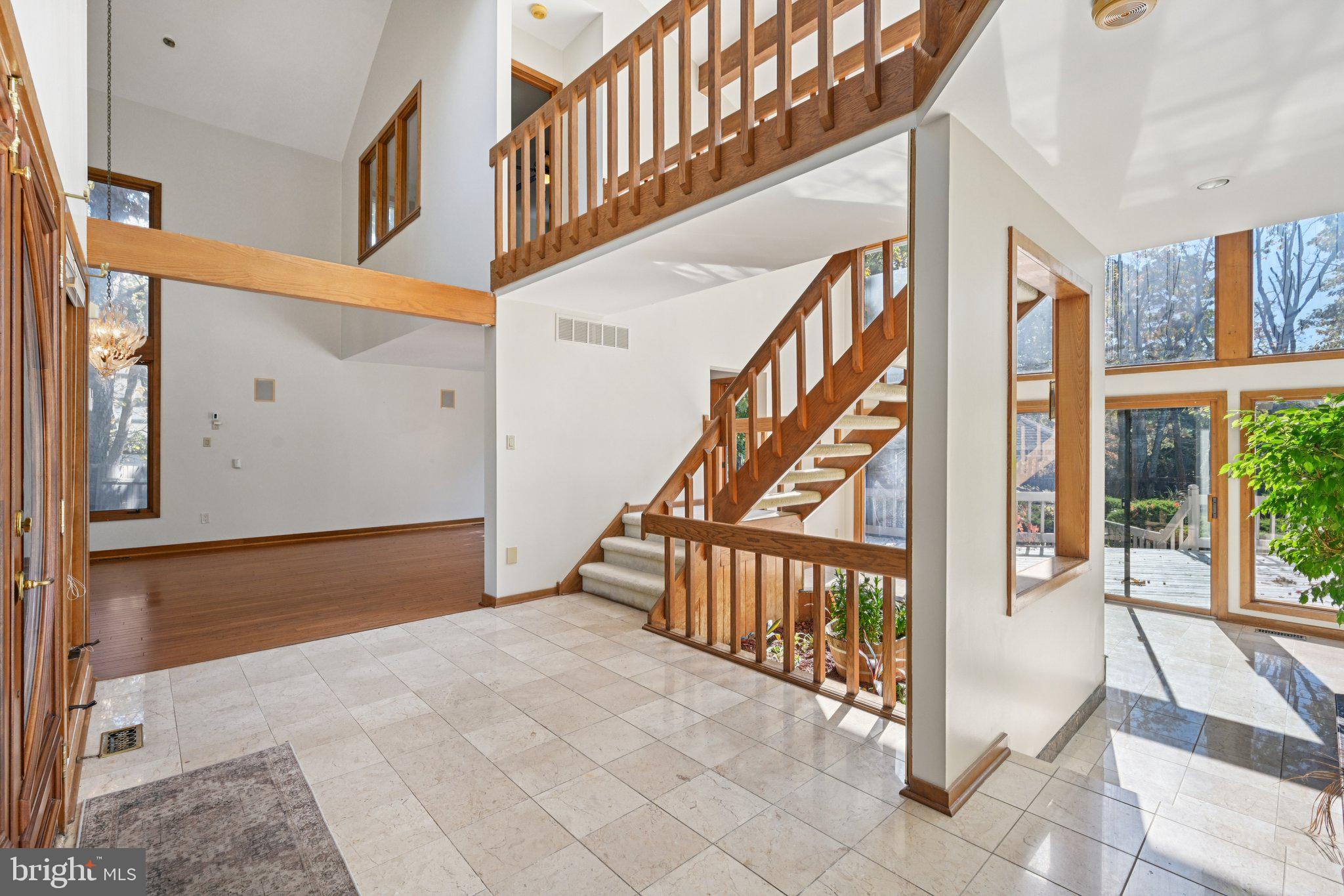 12 N COUNTRY LAKES DRIVE