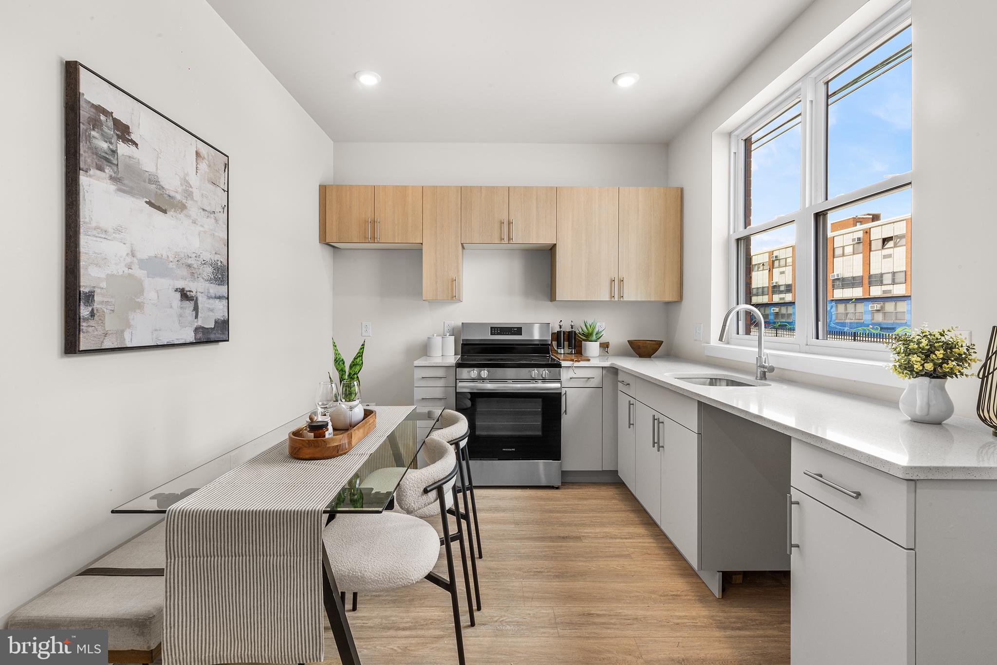 1641 N BAILEY STREET