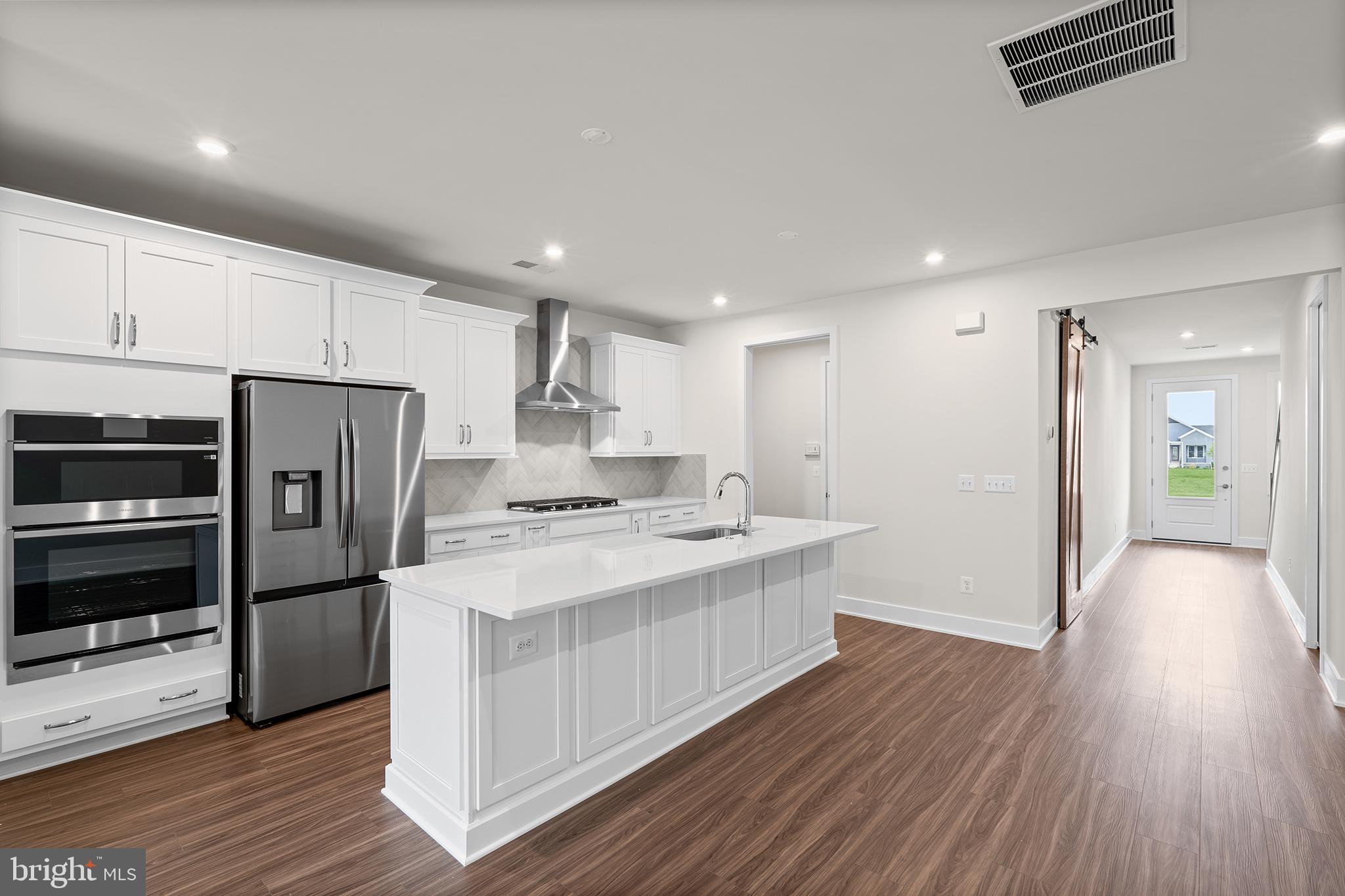 HIATT POINTE AT SNOWDEN BRIDGE - Residential