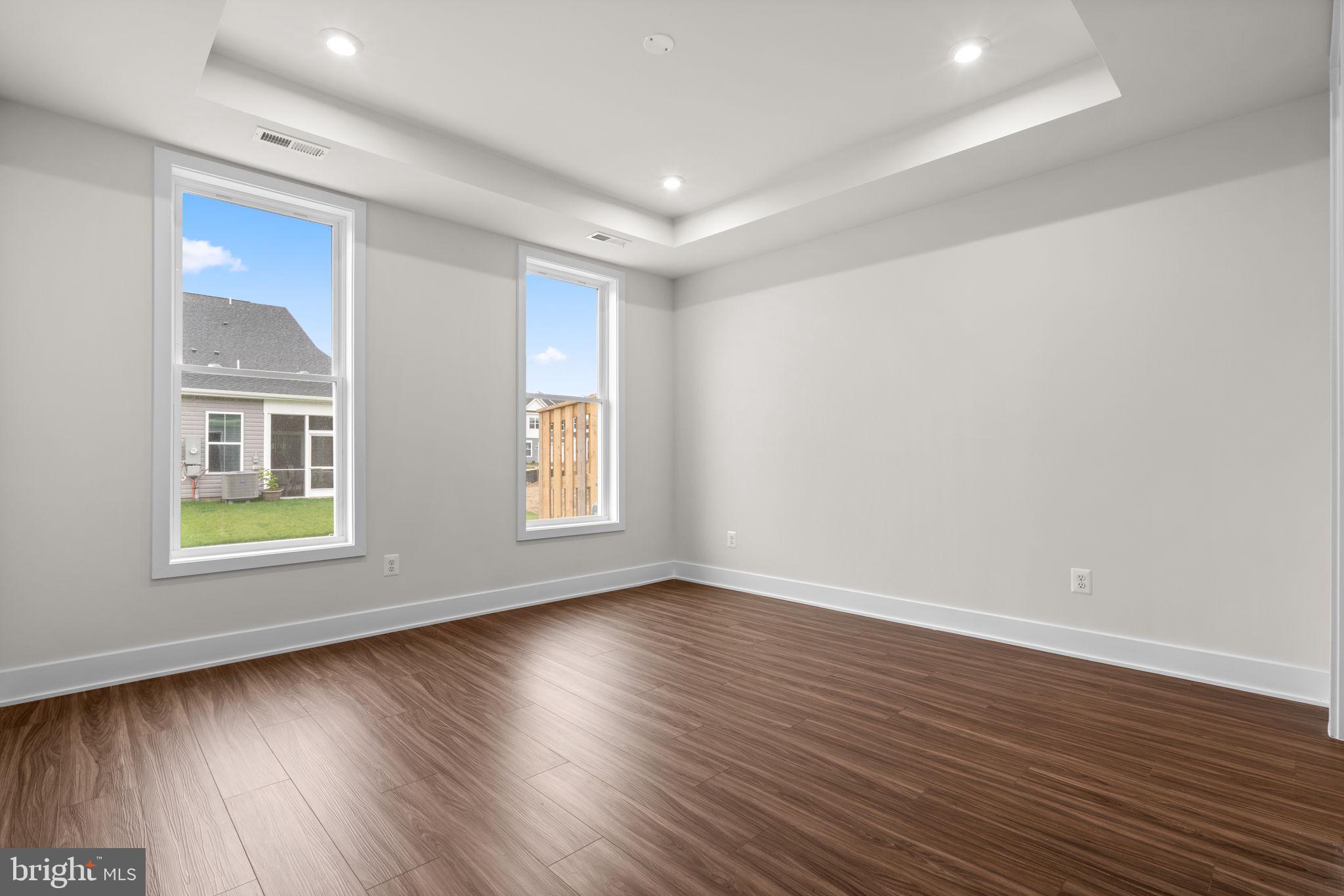 HIATT POINTE AT SNOWDEN BRIDGE - Residential