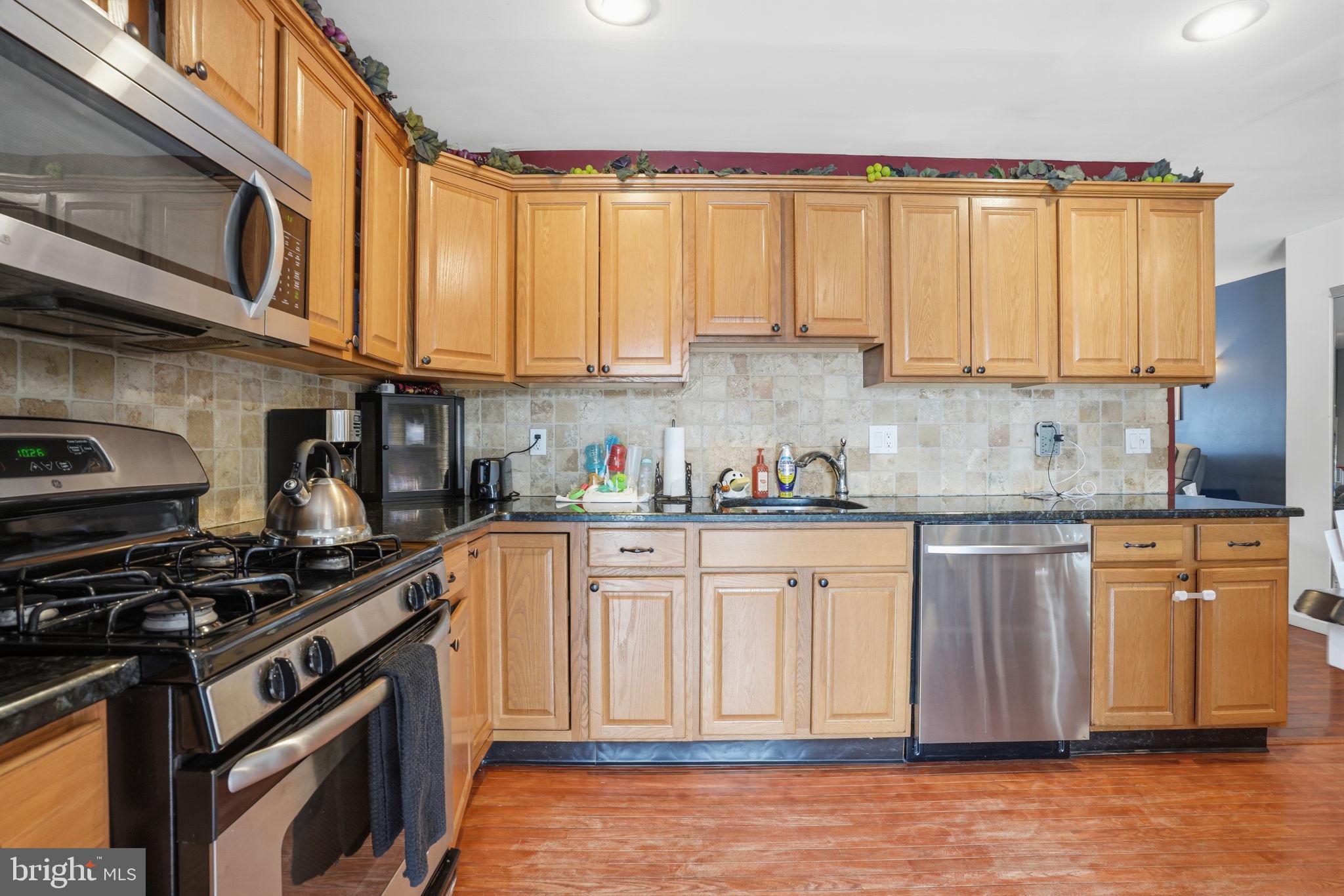 PARKWOOD - Residential