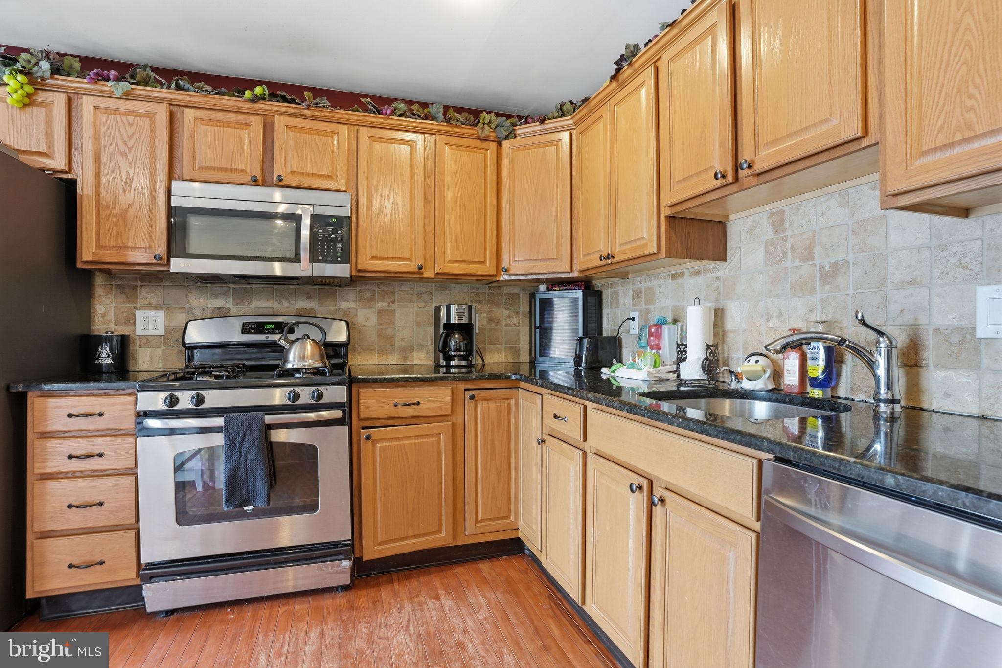 PARKWOOD - Residential