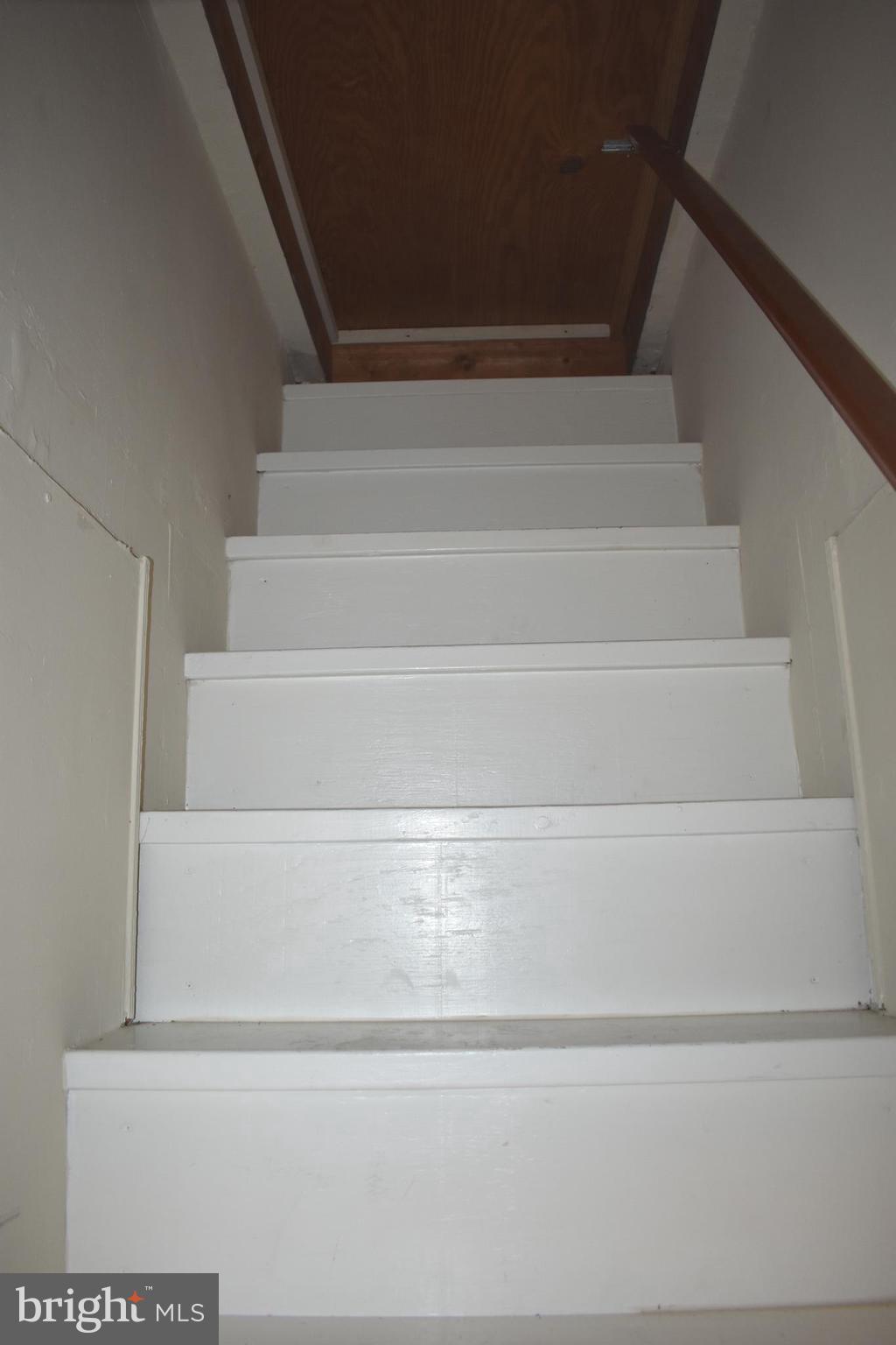 COLMAR MANOR - Residential