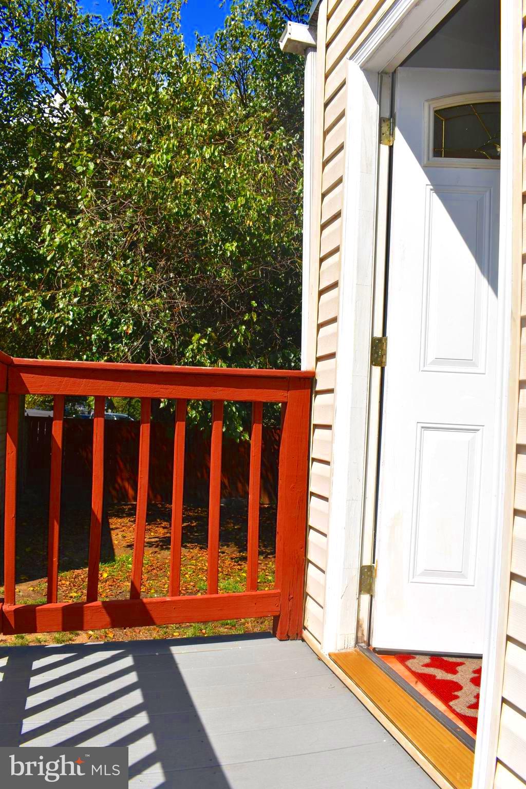 COLMAR MANOR - Residential