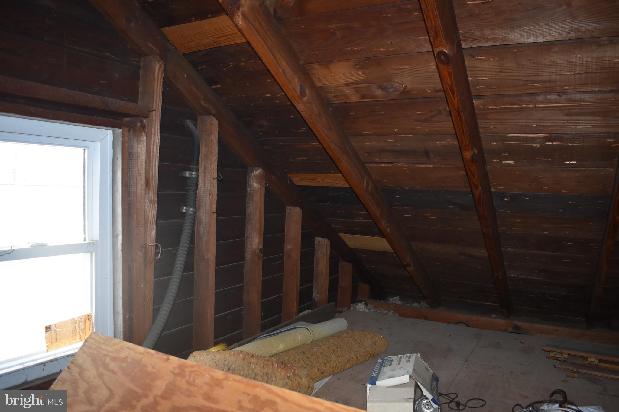 COLMAR MANOR - Residential