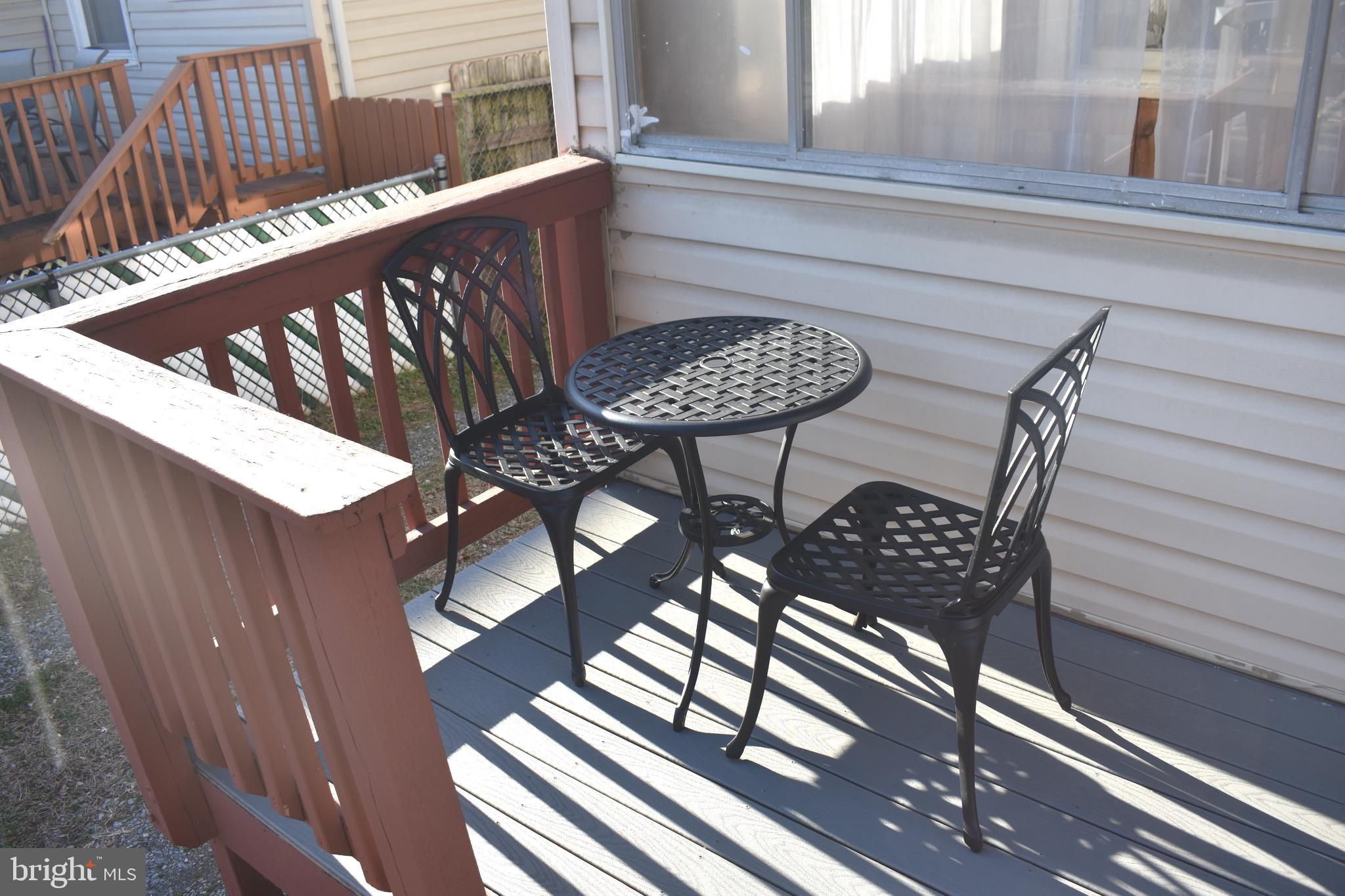 COLMAR MANOR - Residential