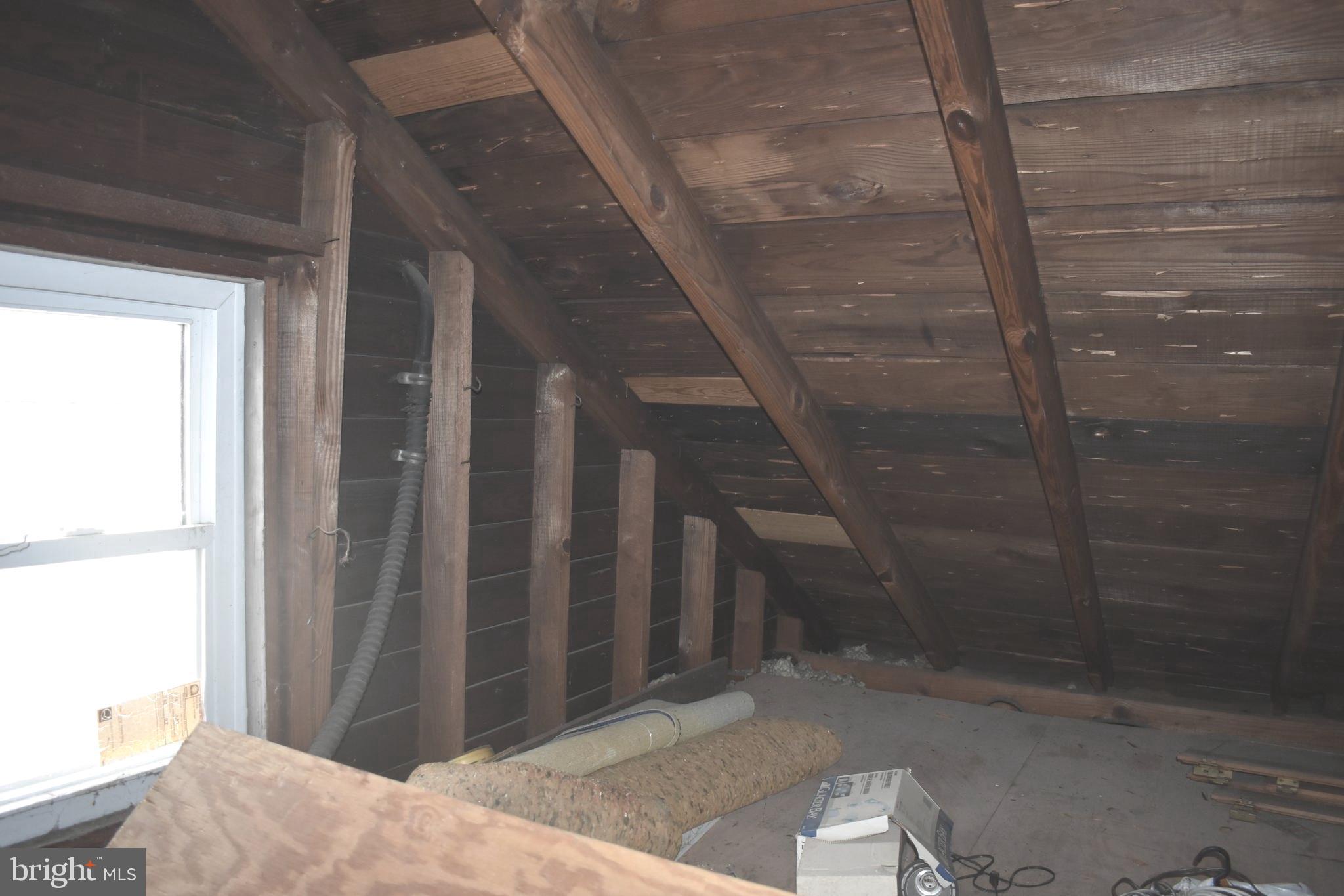 COLMAR MANOR - Residential