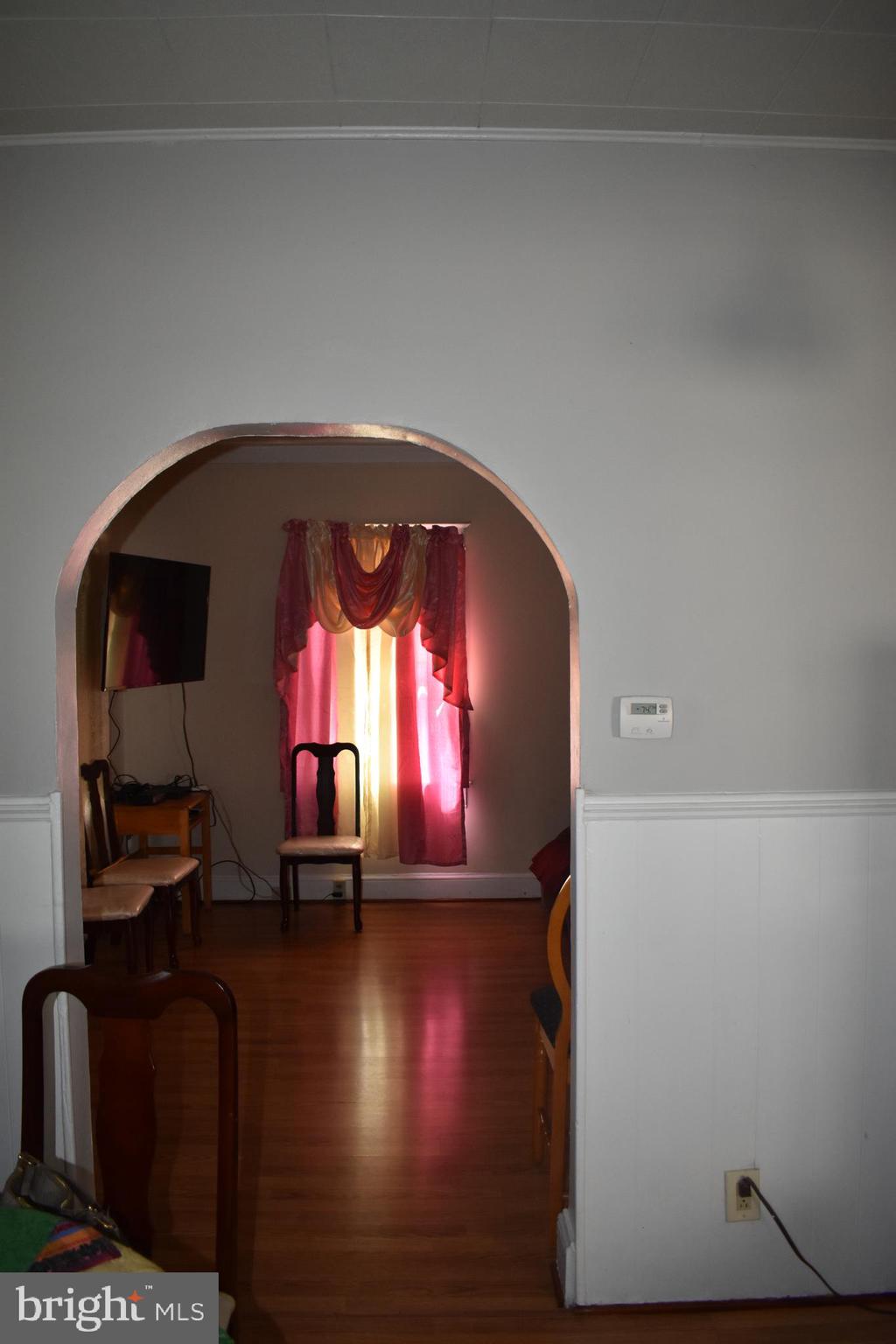 COLMAR MANOR - Residential