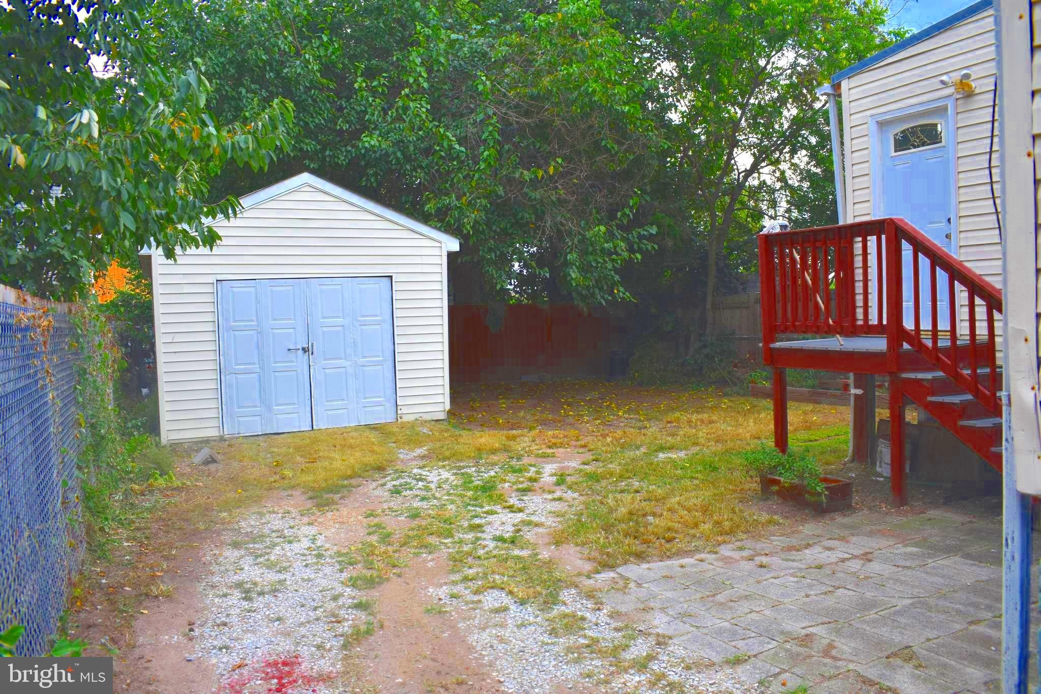 COLMAR MANOR - Residential