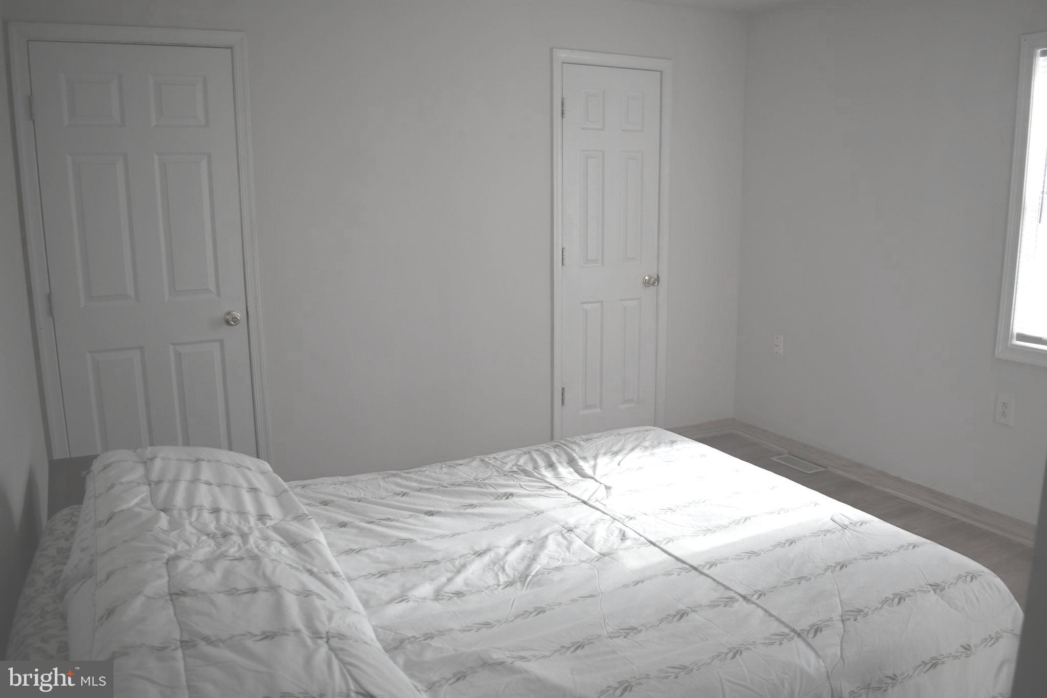 COLMAR MANOR - Residential