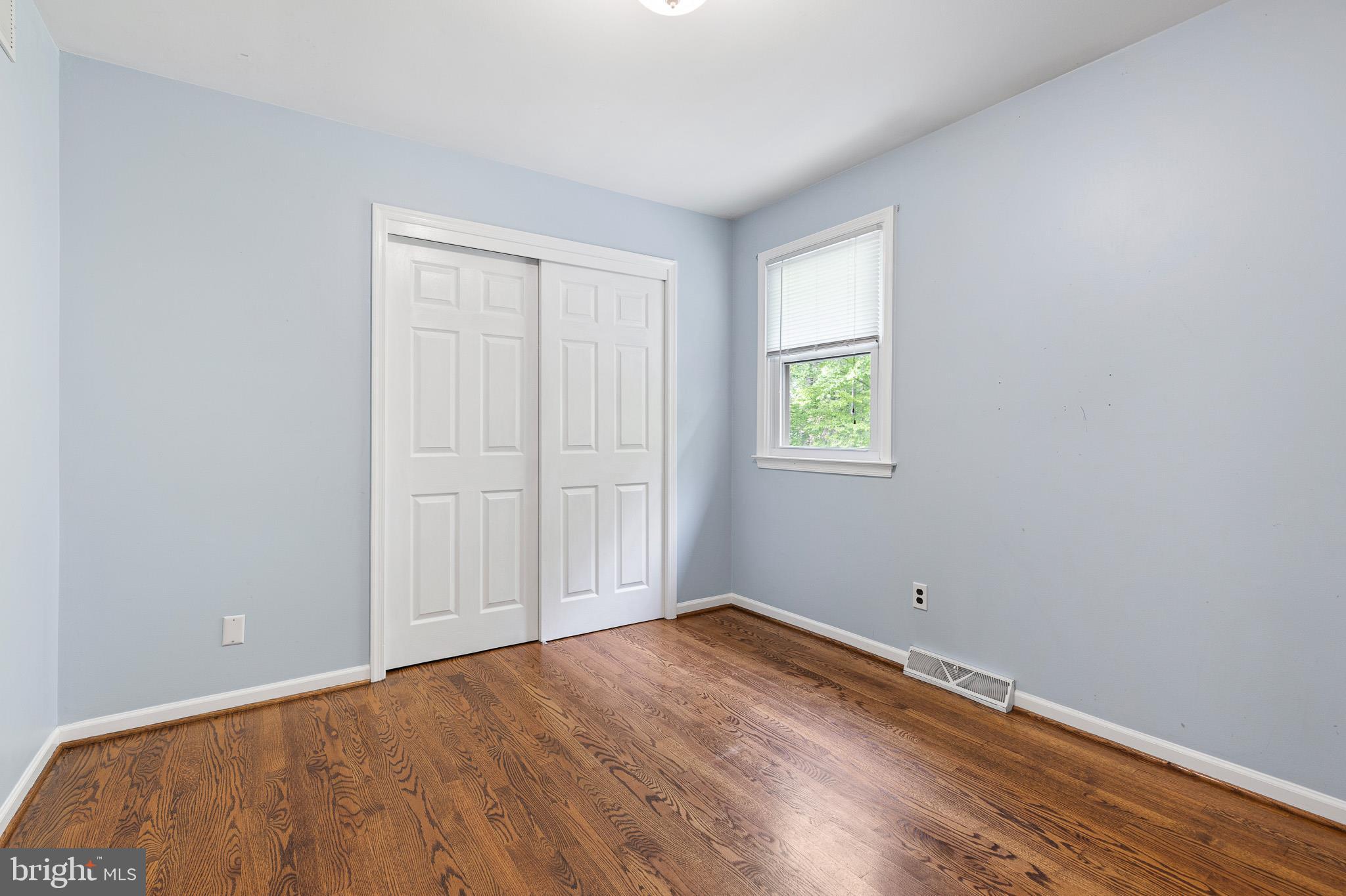 HICKORY WOODS - Residential