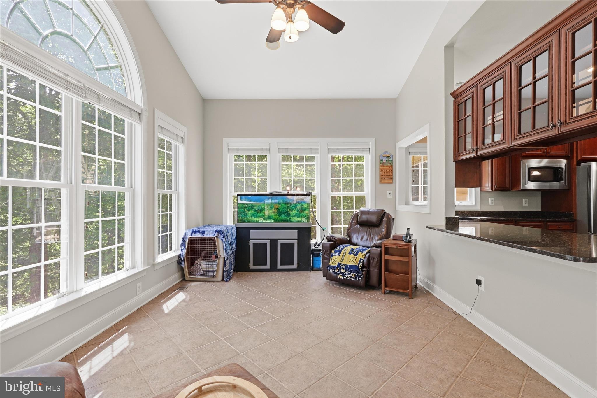 SMITH LAKE ESTATES - Residential