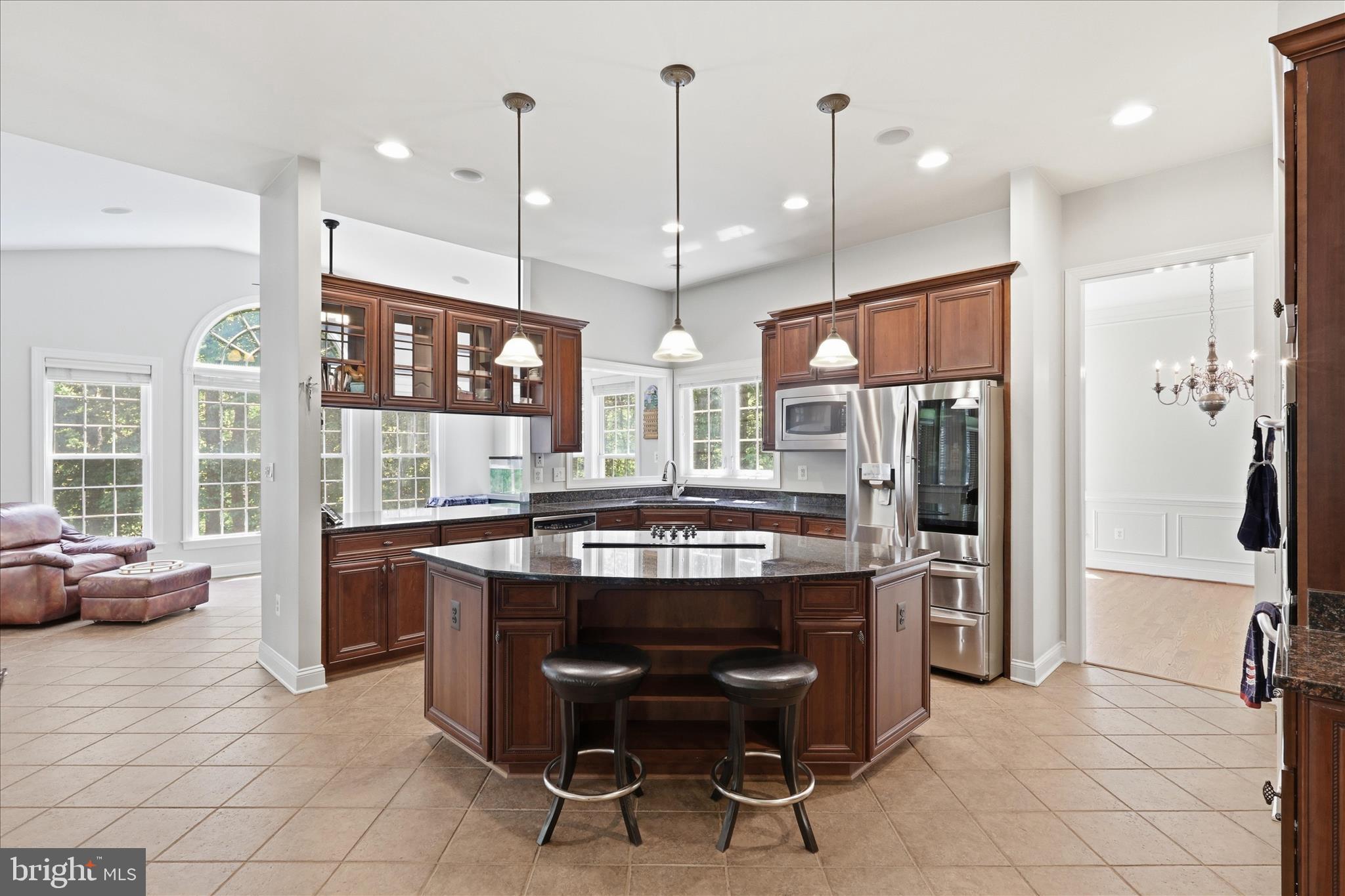 SMITH LAKE ESTATES - Residential