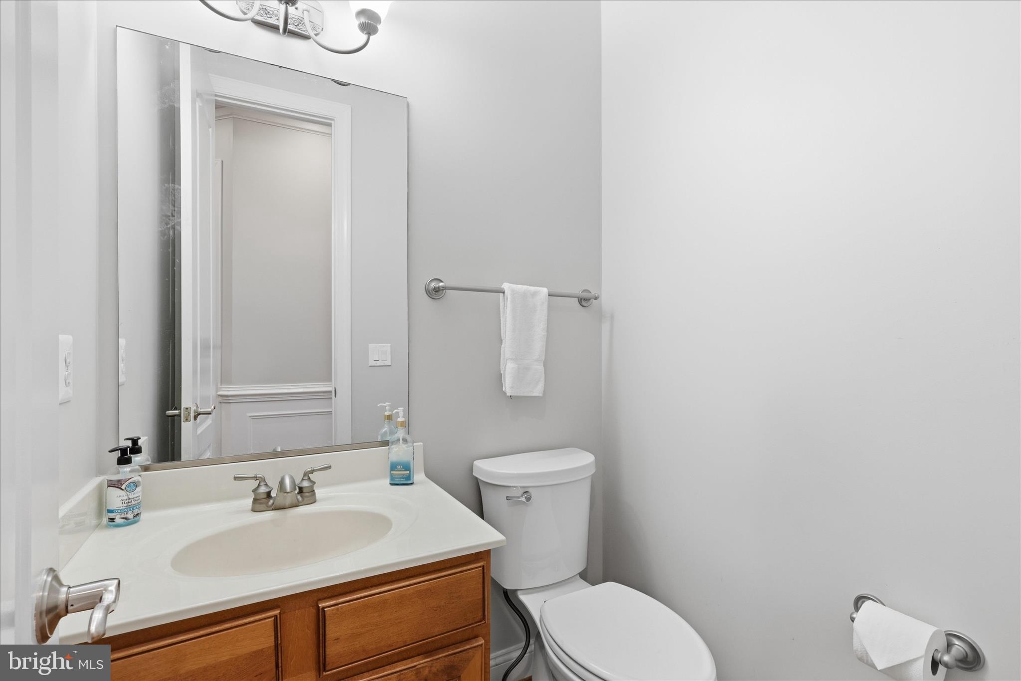 SMITH LAKE ESTATES - Residential