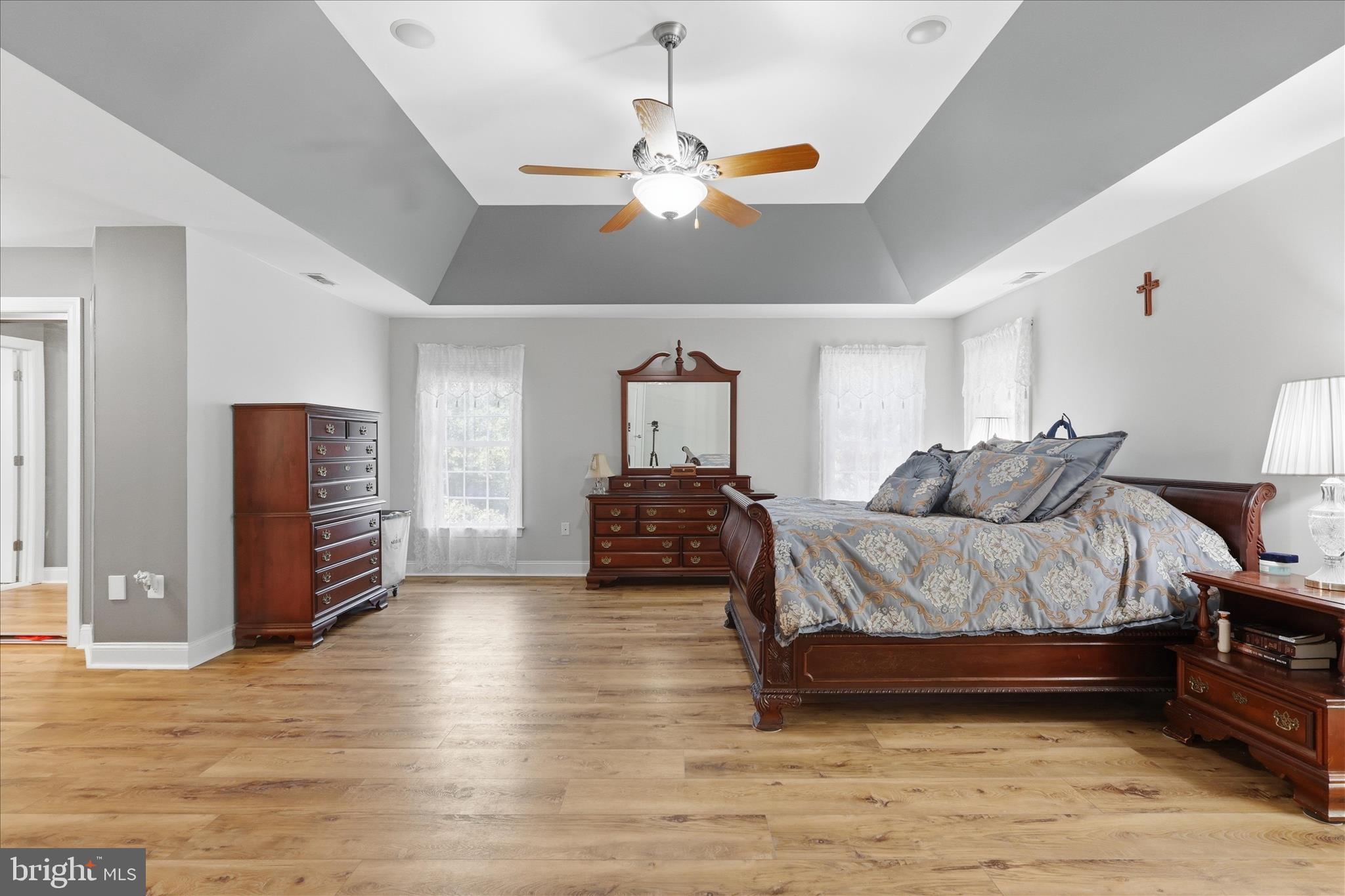 SMITH LAKE ESTATES - Residential