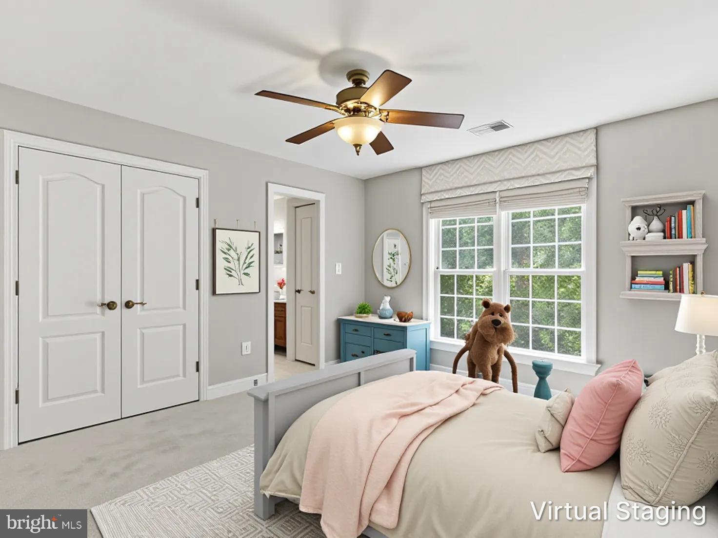 SMITH LAKE ESTATES - Residential