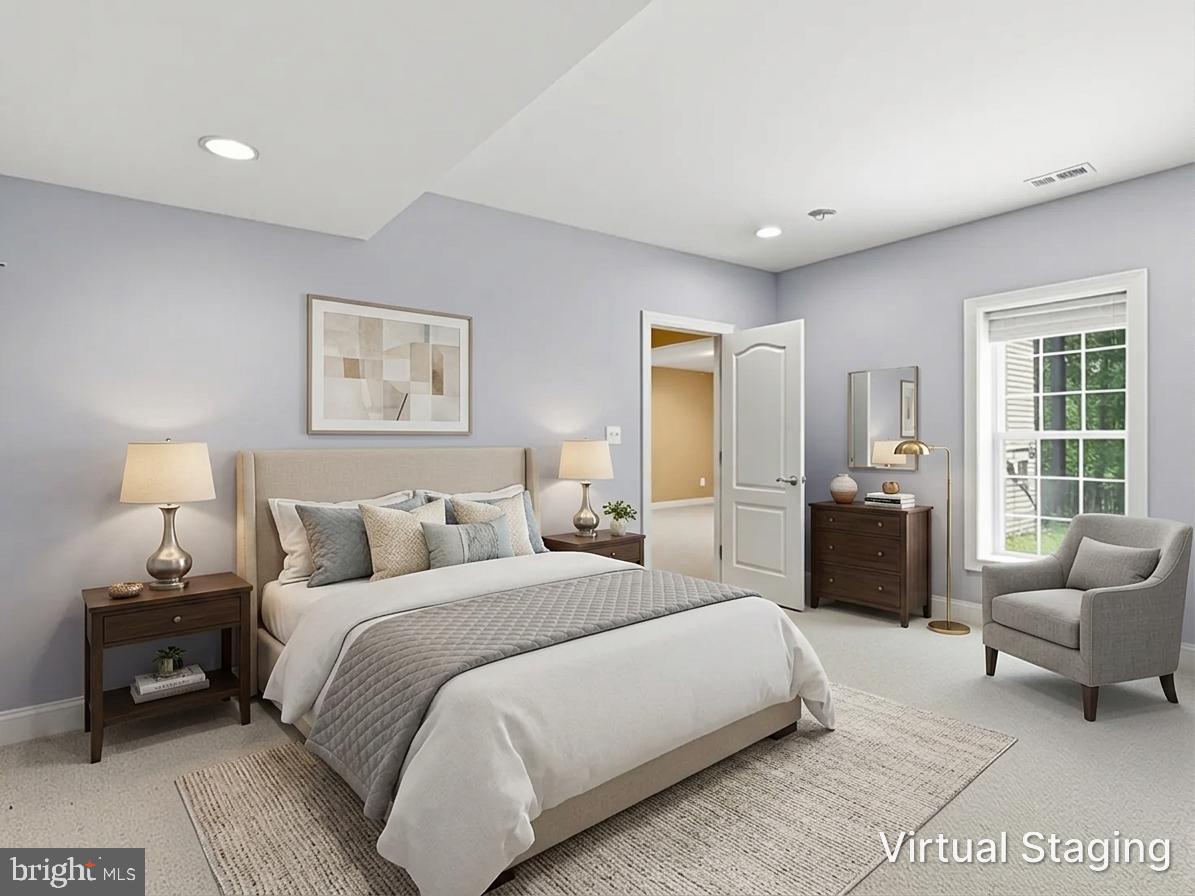 SMITH LAKE ESTATES - Residential