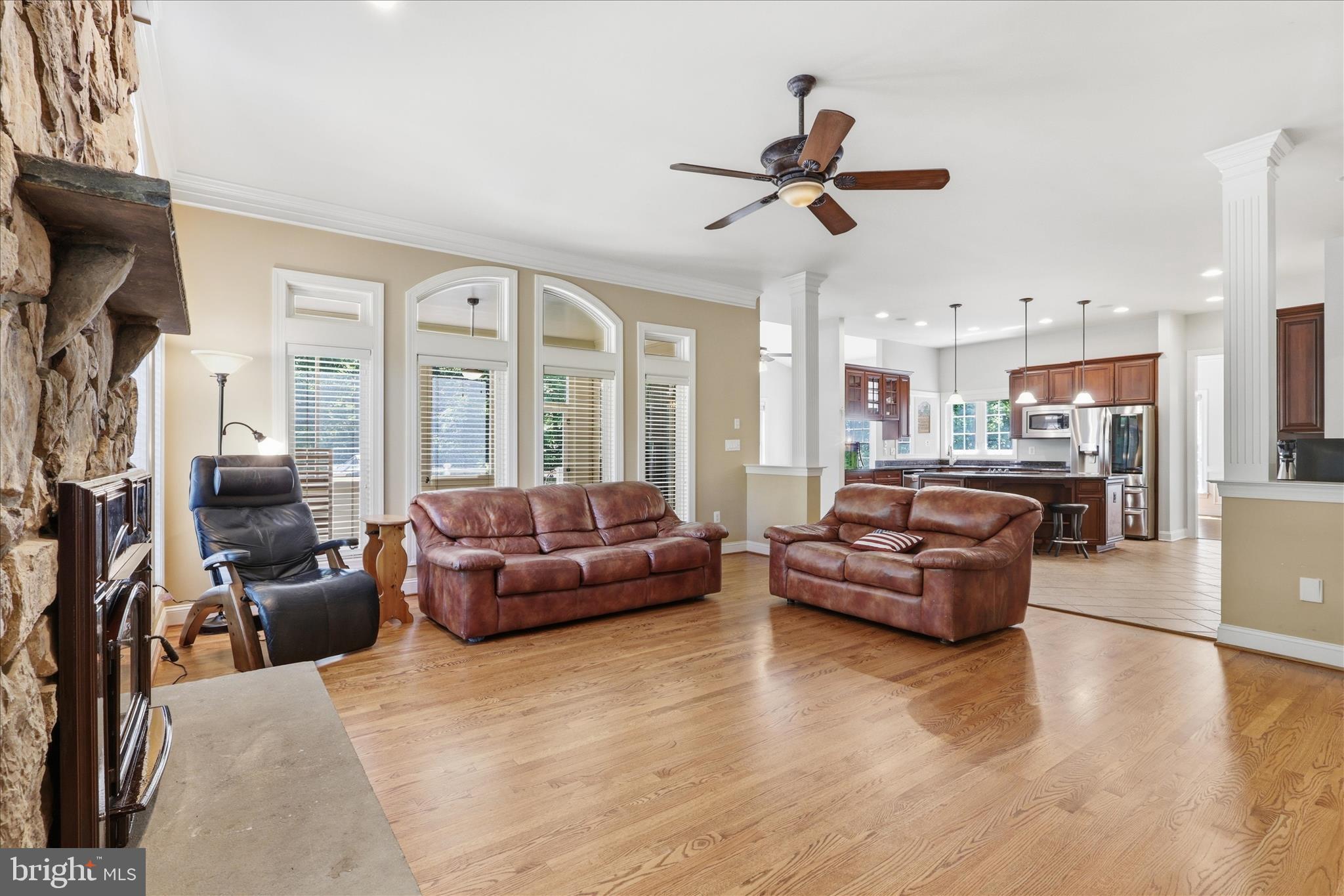 SMITH LAKE ESTATES - Residential