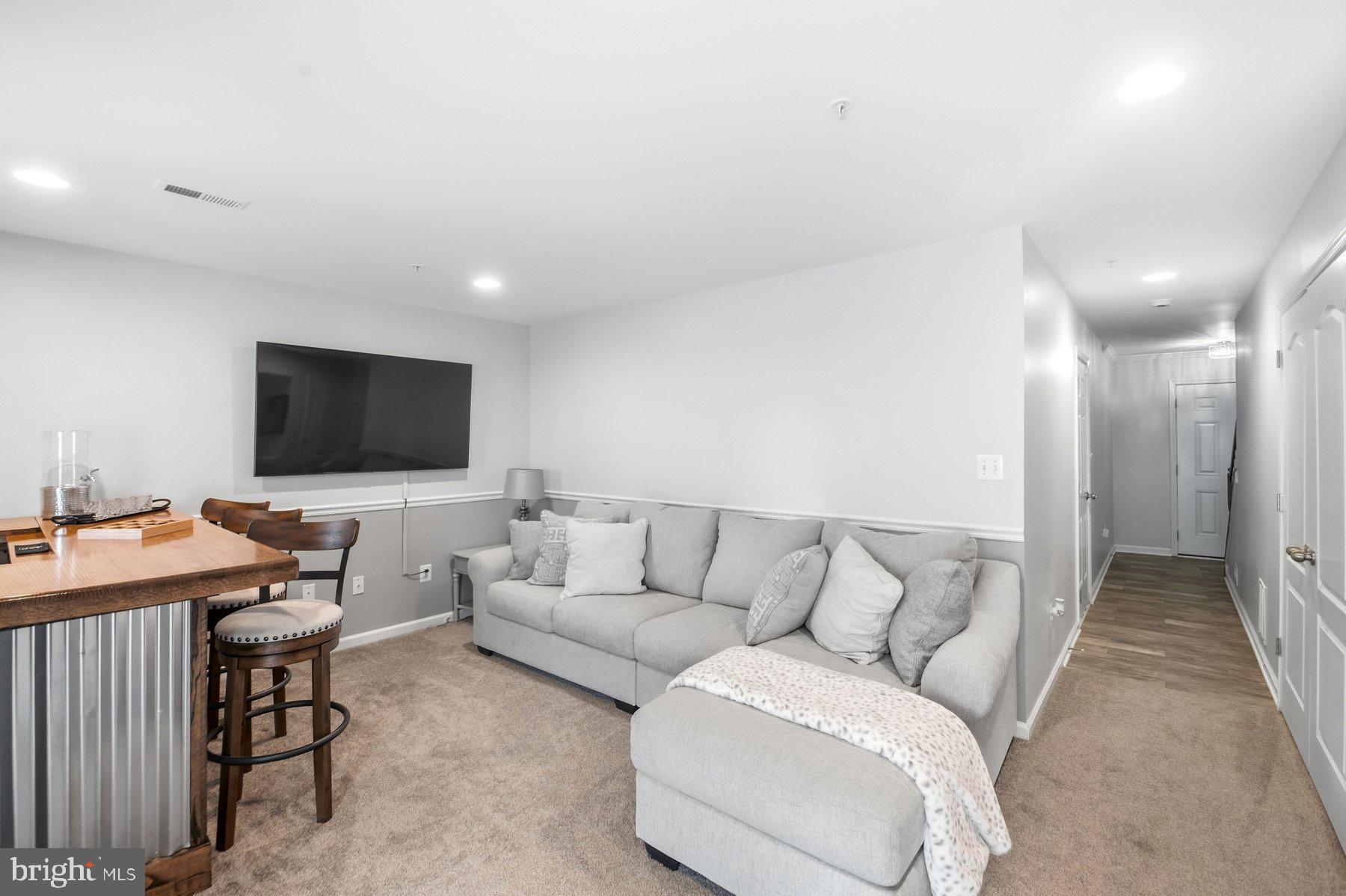 TANYARD SPRINGS - Residential