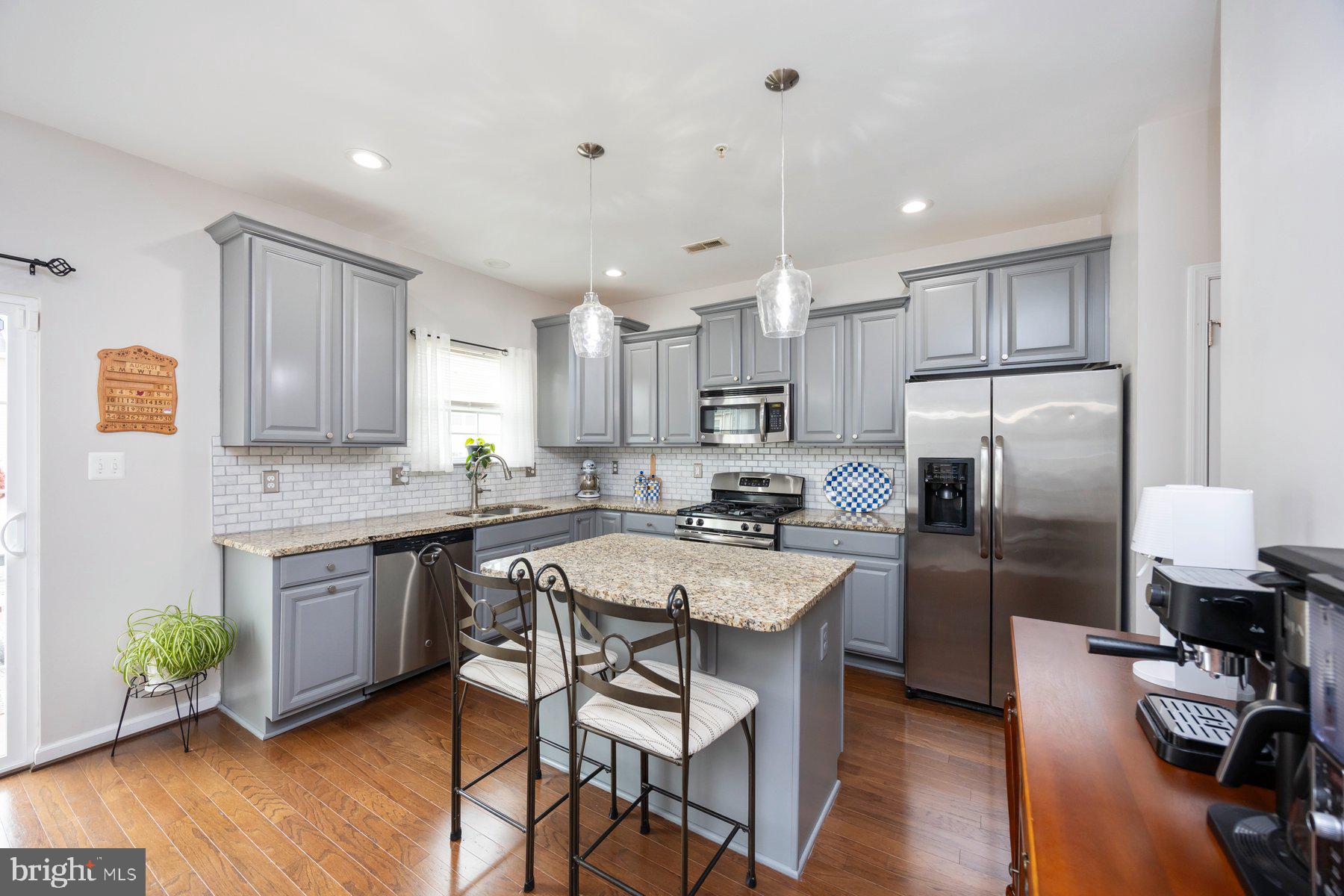 7649 TIMBERCROSS LANE