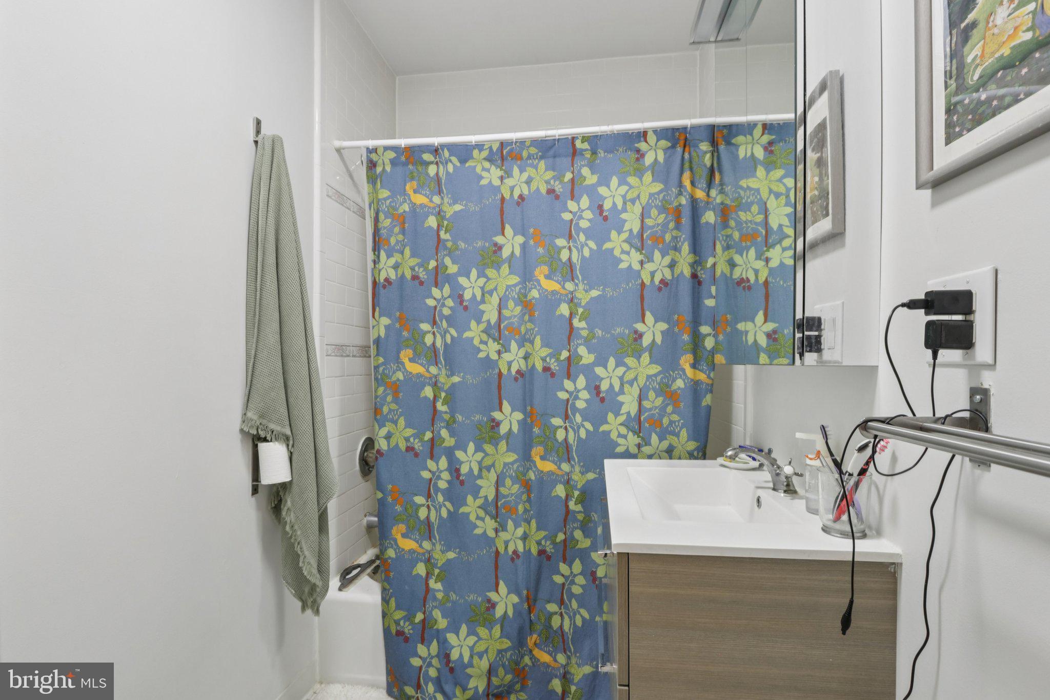 CEDAR PARK - Residential Income