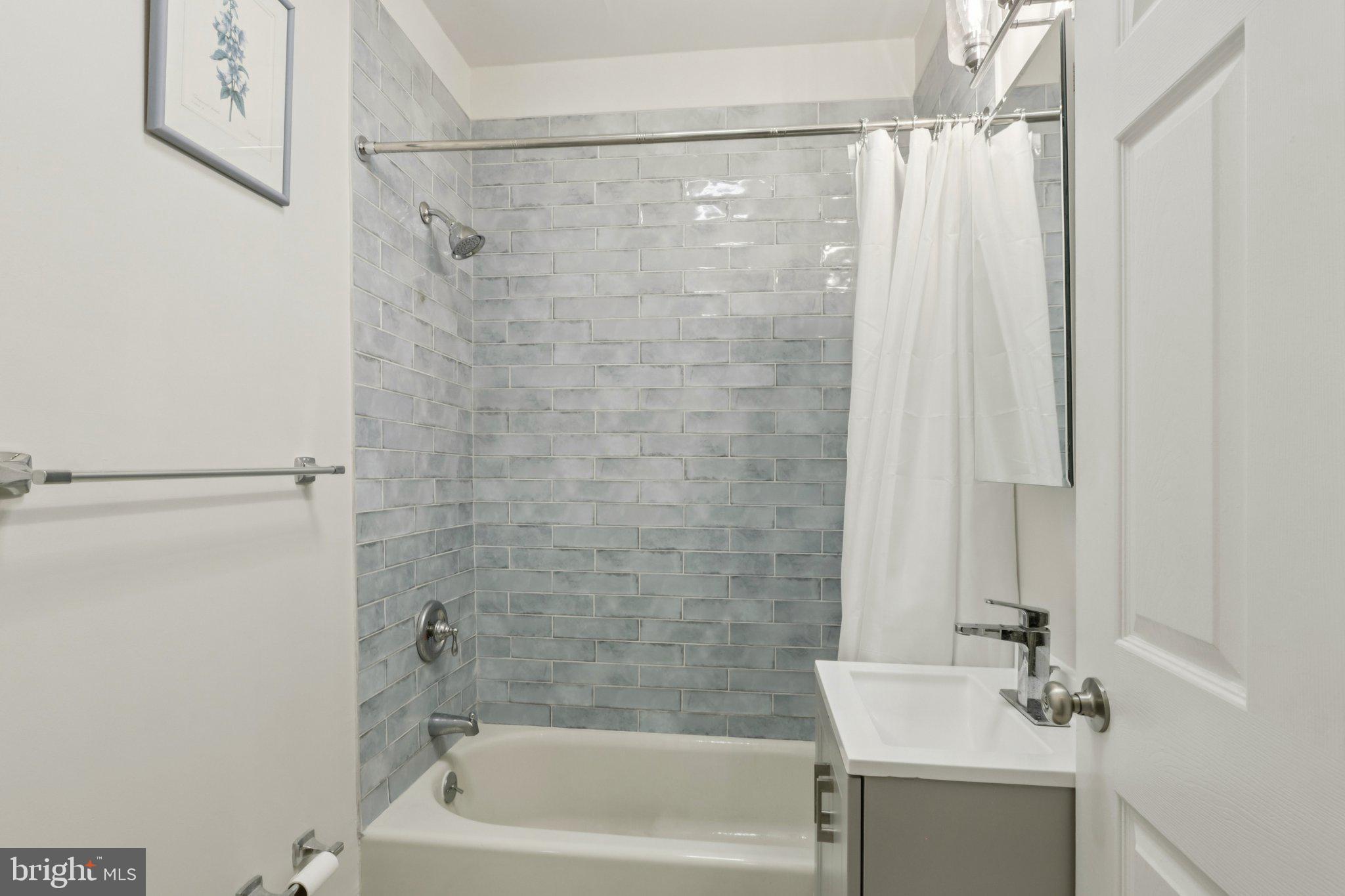 CEDAR PARK - Residential Income