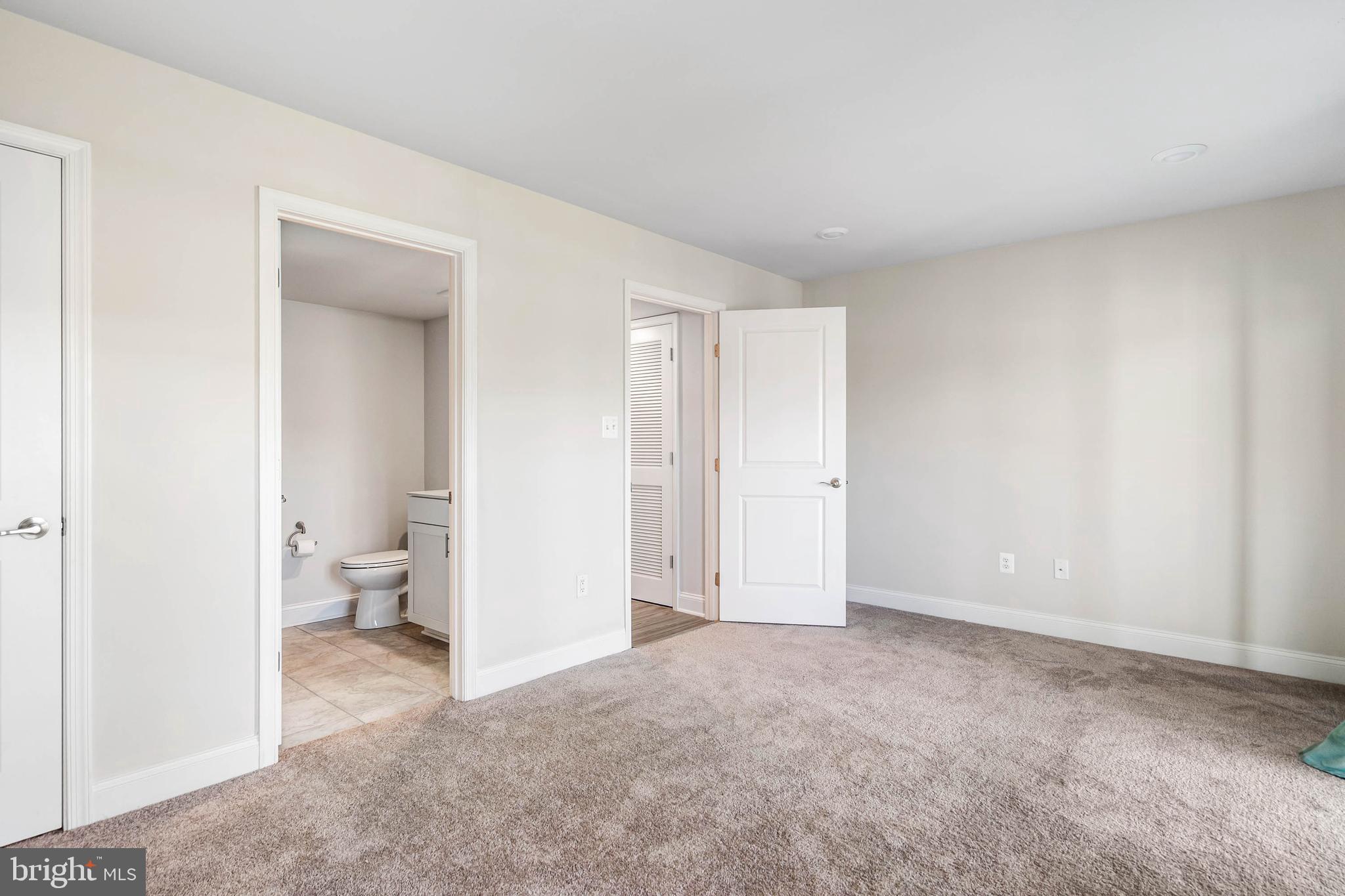 PLANTATION LAKES - Residential Lease