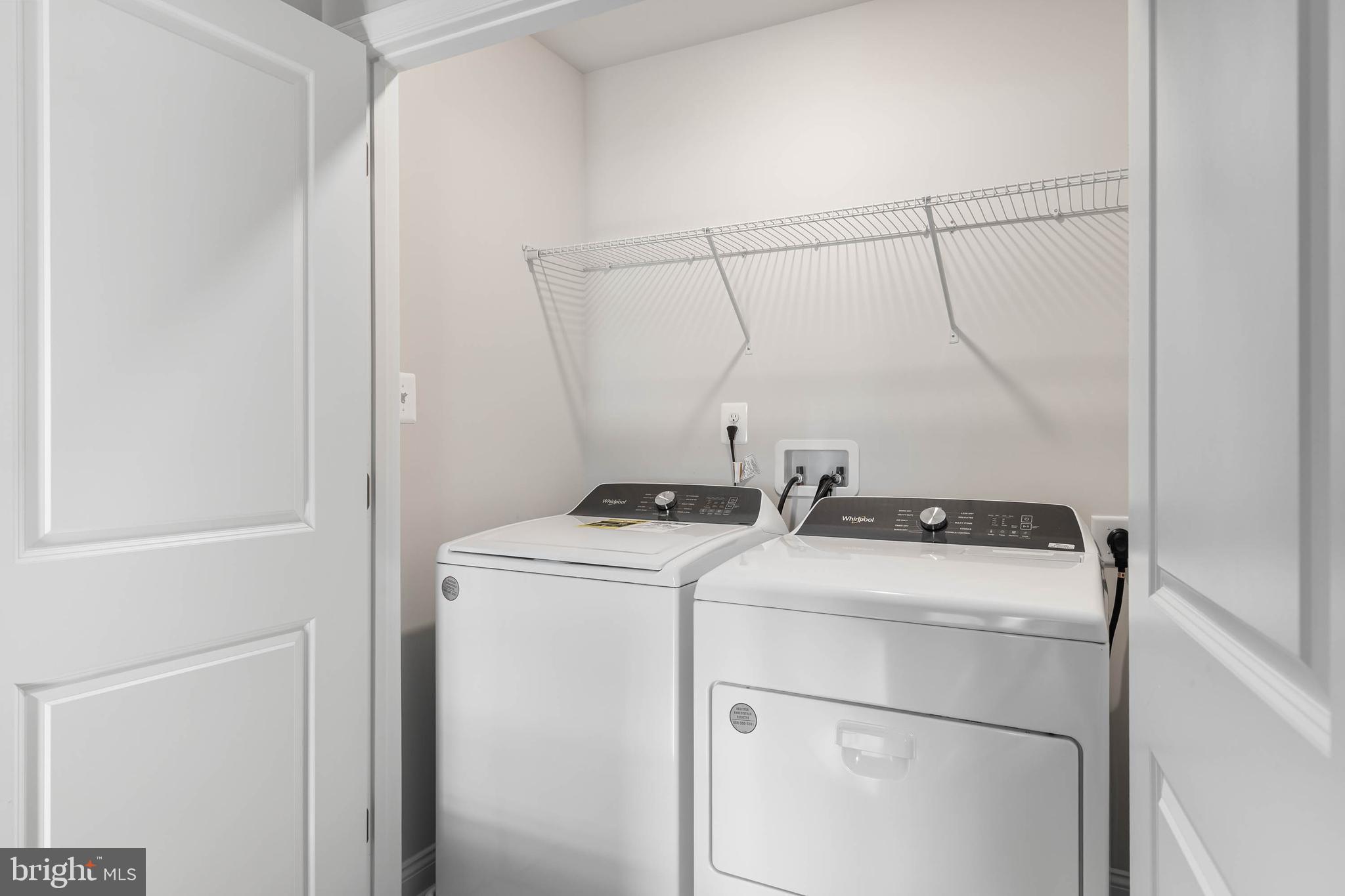 PLANTATION LAKES - Residential Lease