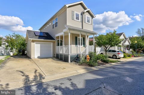 7629 BLUFF POINT LANE ELKRIDGE MD 21075