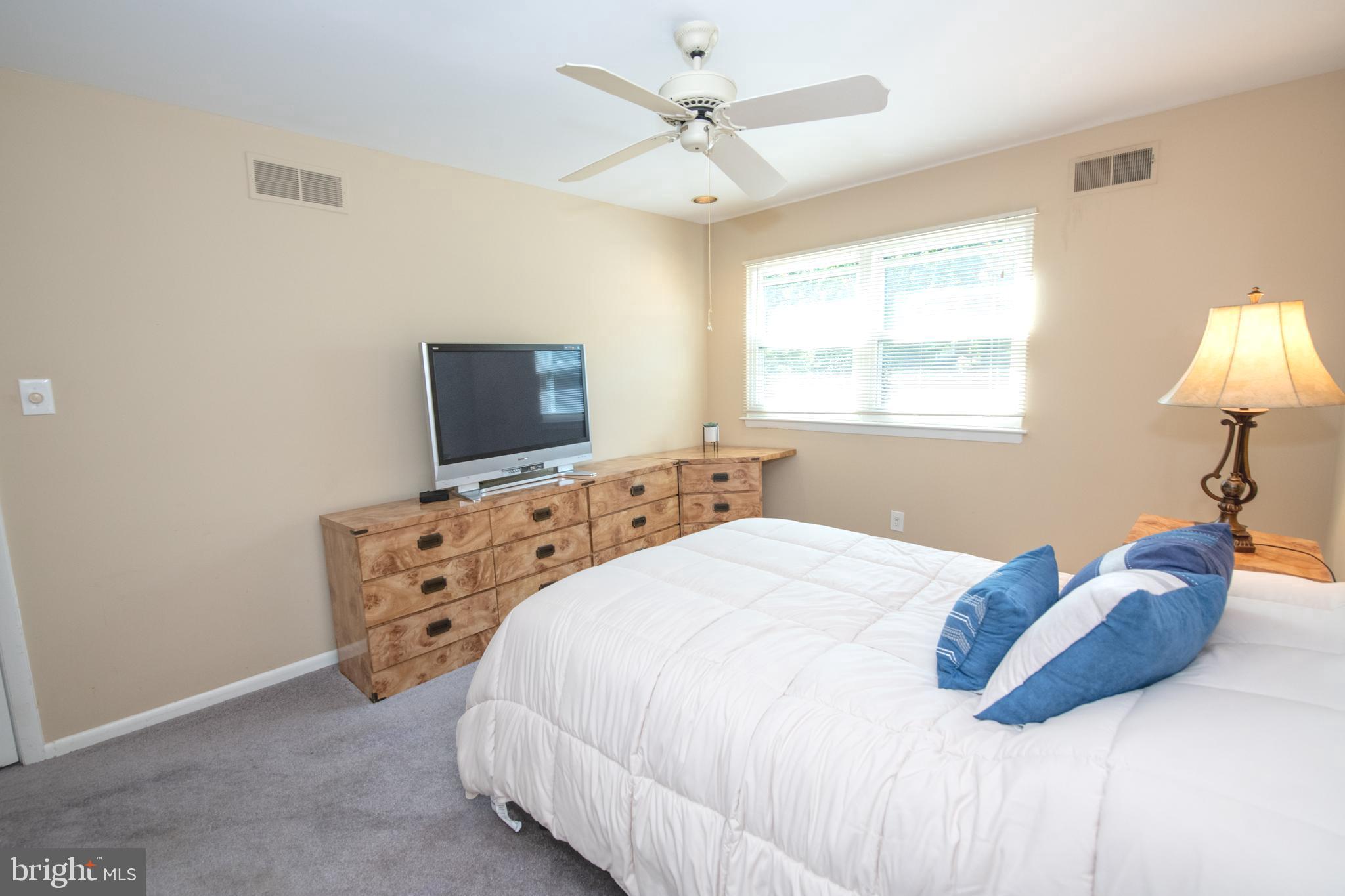 HUNTINGDON VALLEY - Residential