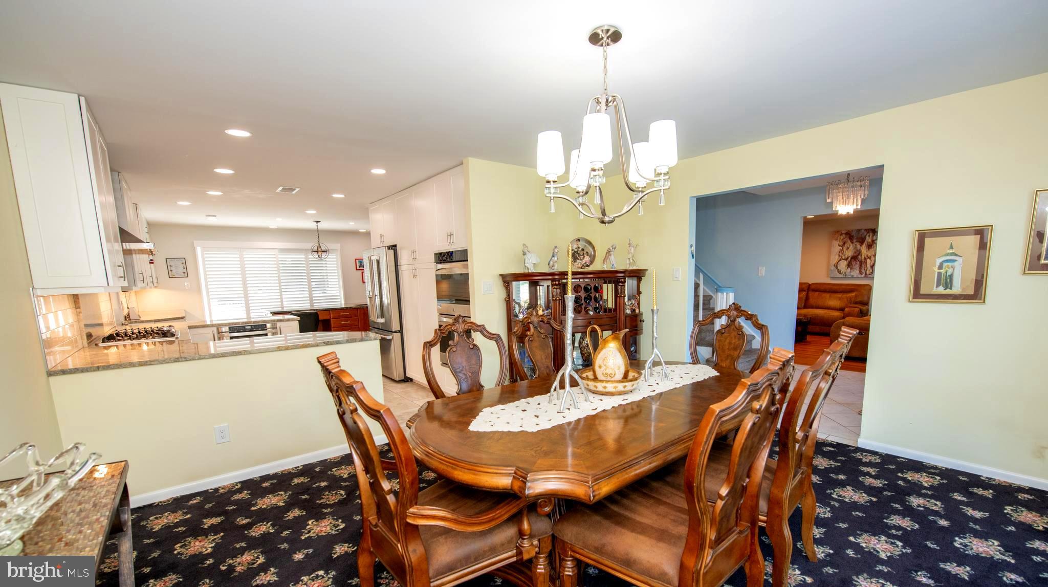 HUNTINGDON VALLEY - Residential