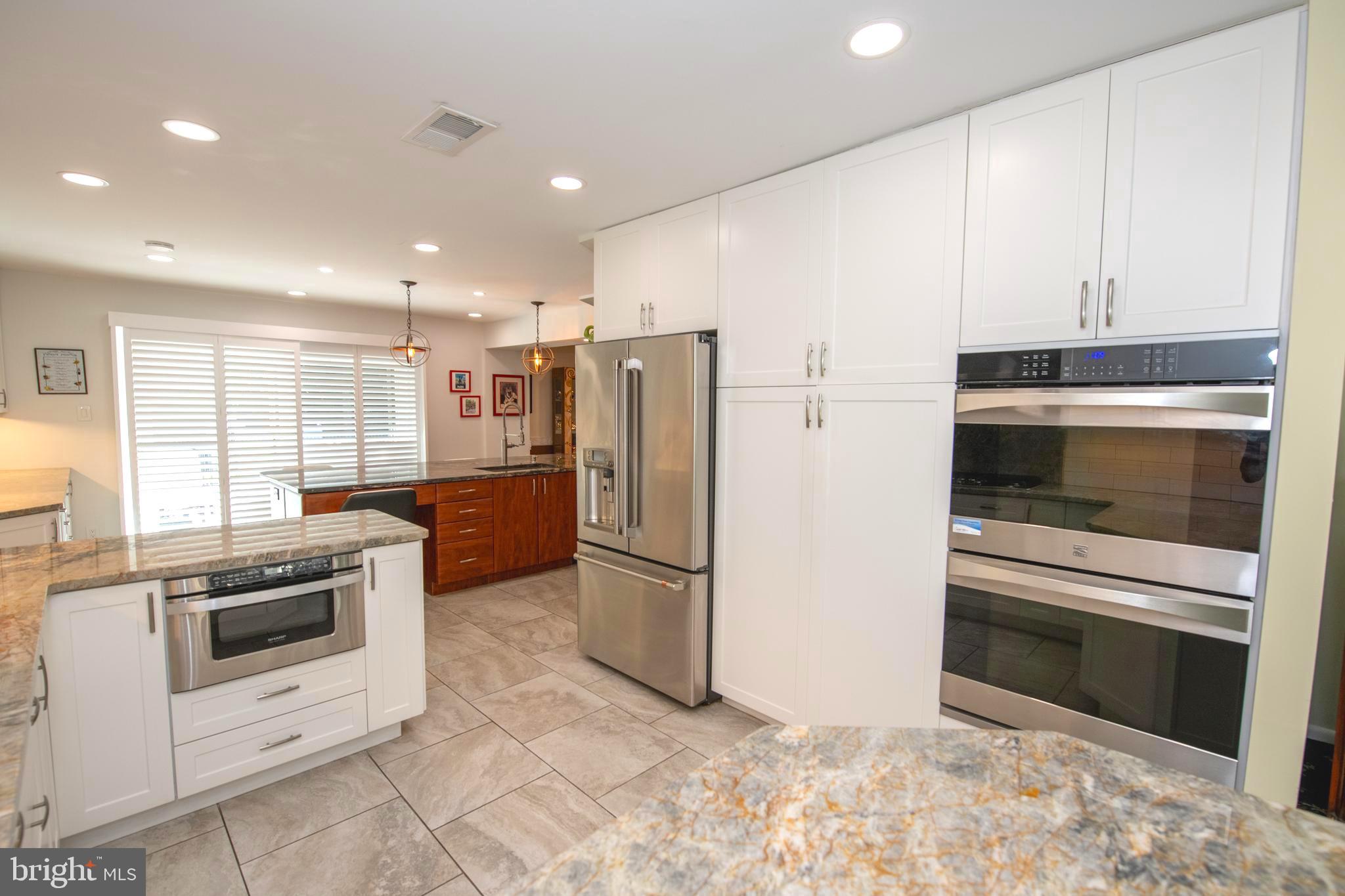 HUNTINGDON VALLEY - Residential